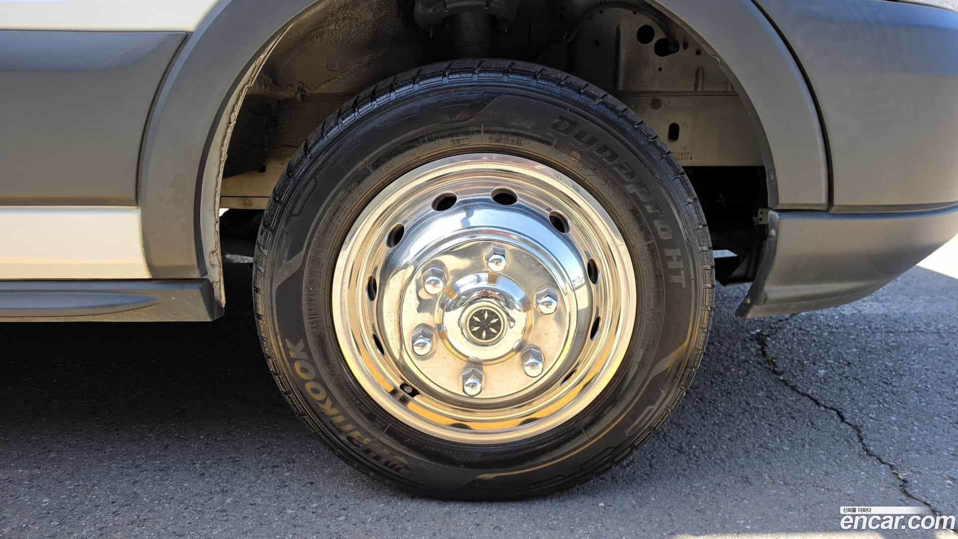 Transit Ford 2018.7-OUTER-031