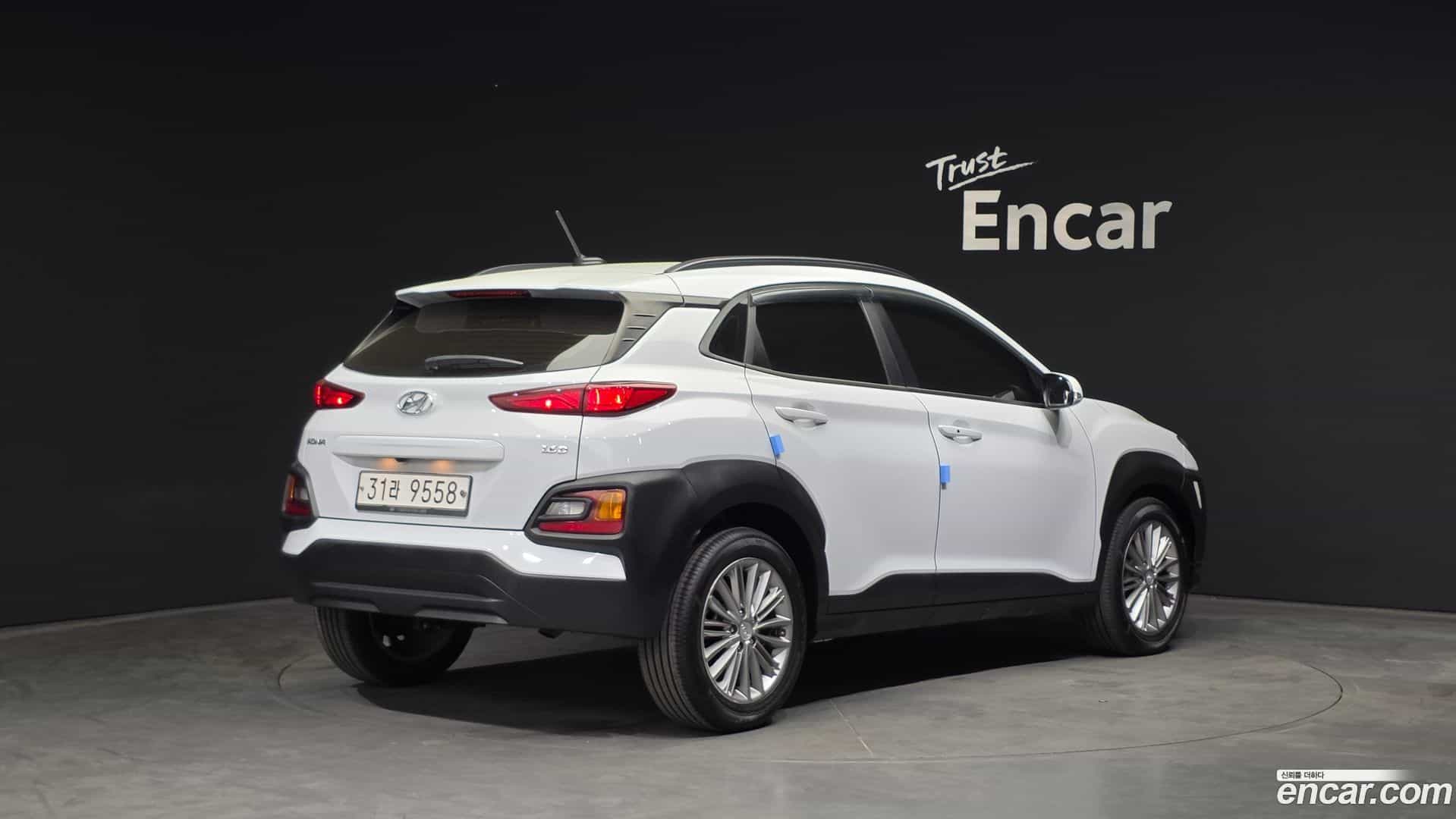 Kona Hyundai 2017.8-OUTER-002