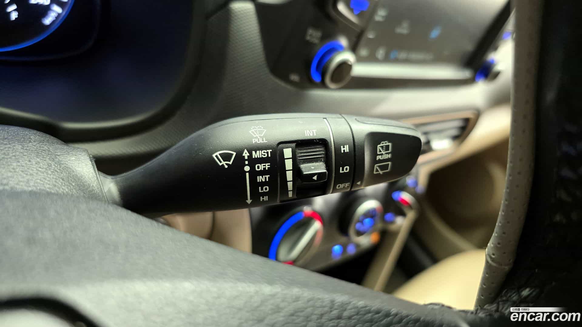 Kona Hyundai 2017.8-OPTION-020