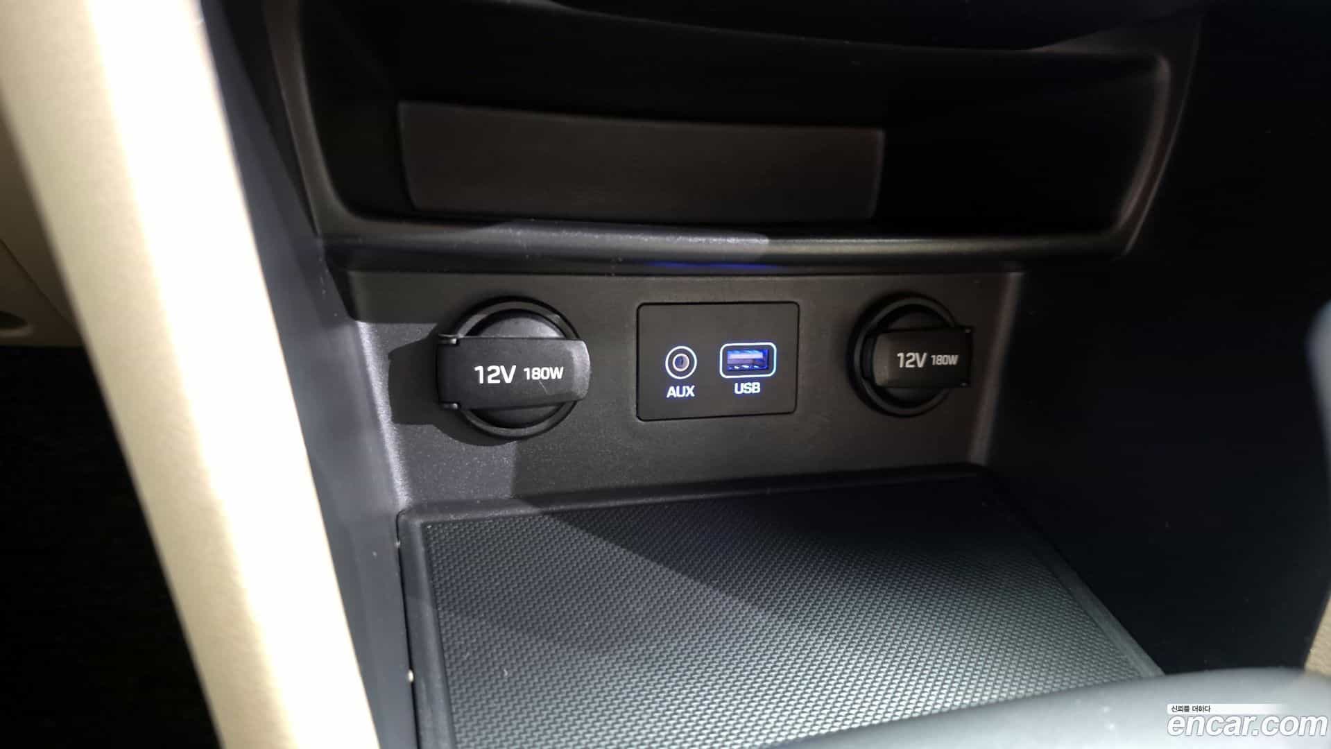 Kona Hyundai 2017.8-OPTION-024