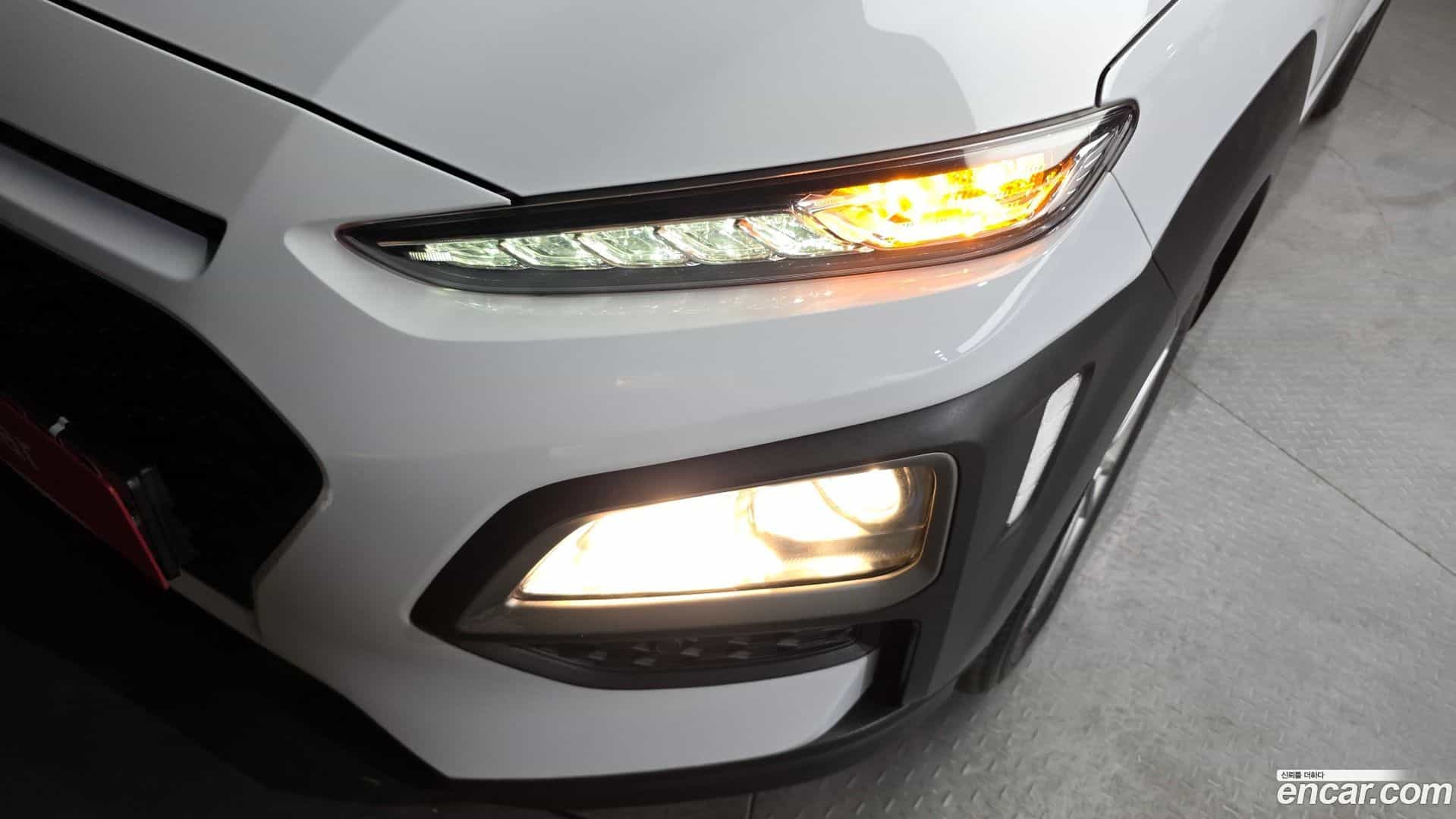 Kona Hyundai 2017.8-OUTER-032