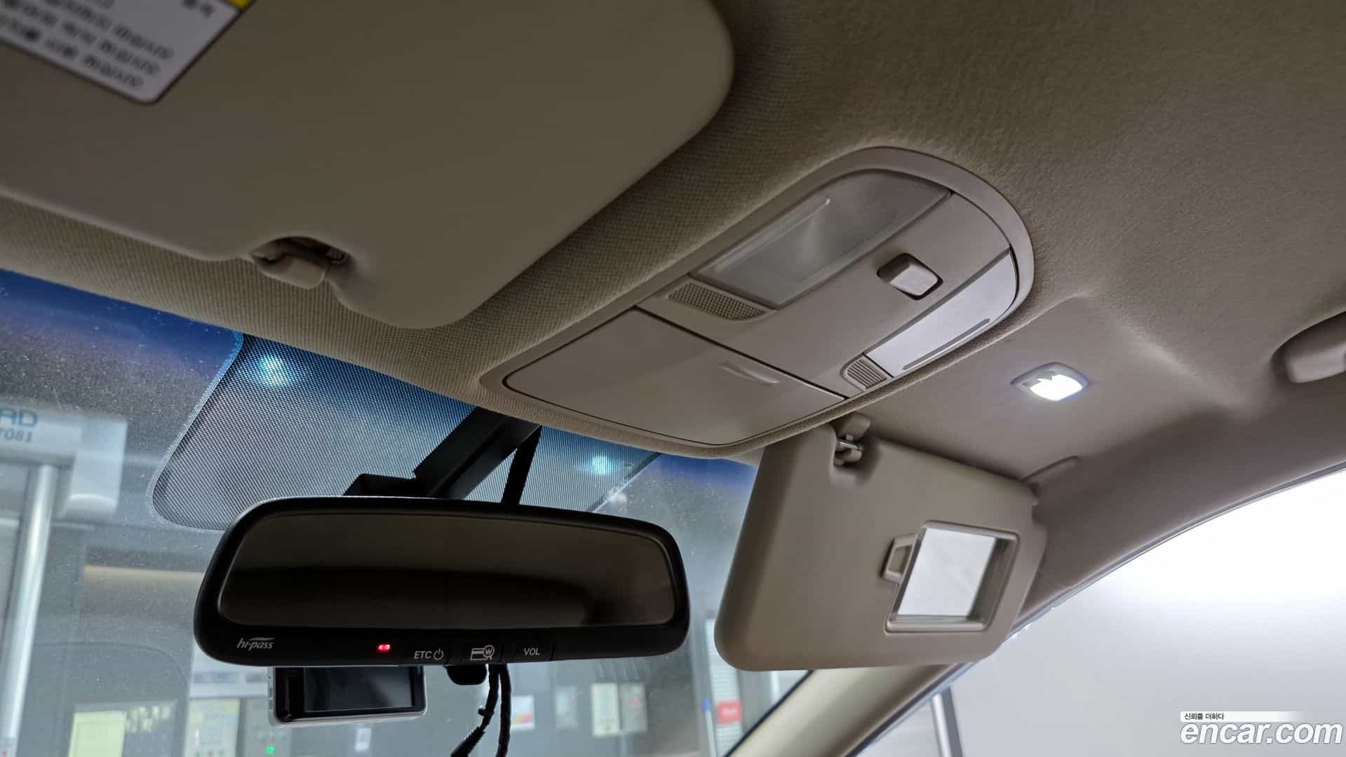 Kona Hyundai 2017.8-OPTION-040