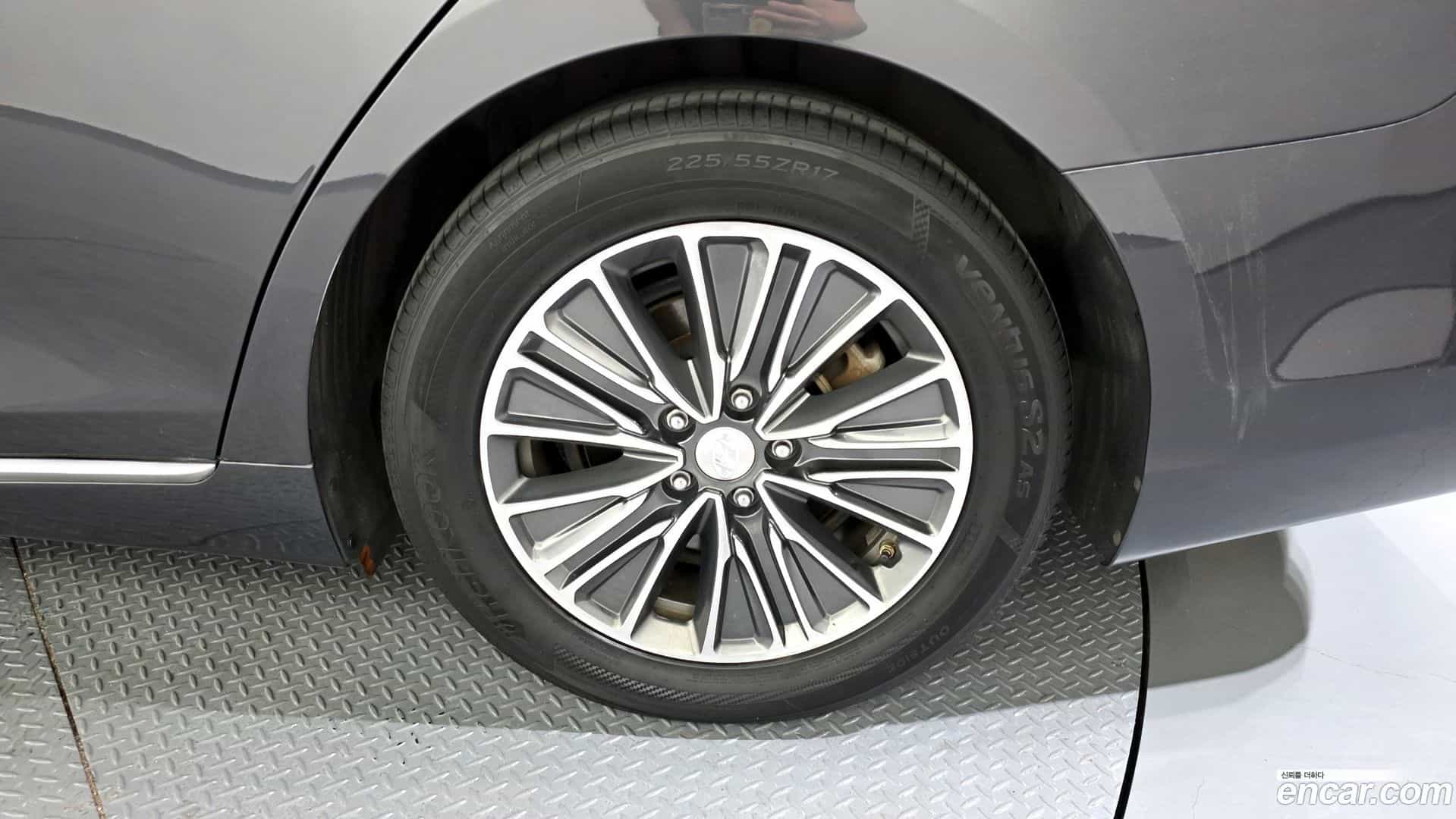 Grandeur Hyundai 2017.4-OUTER-031
