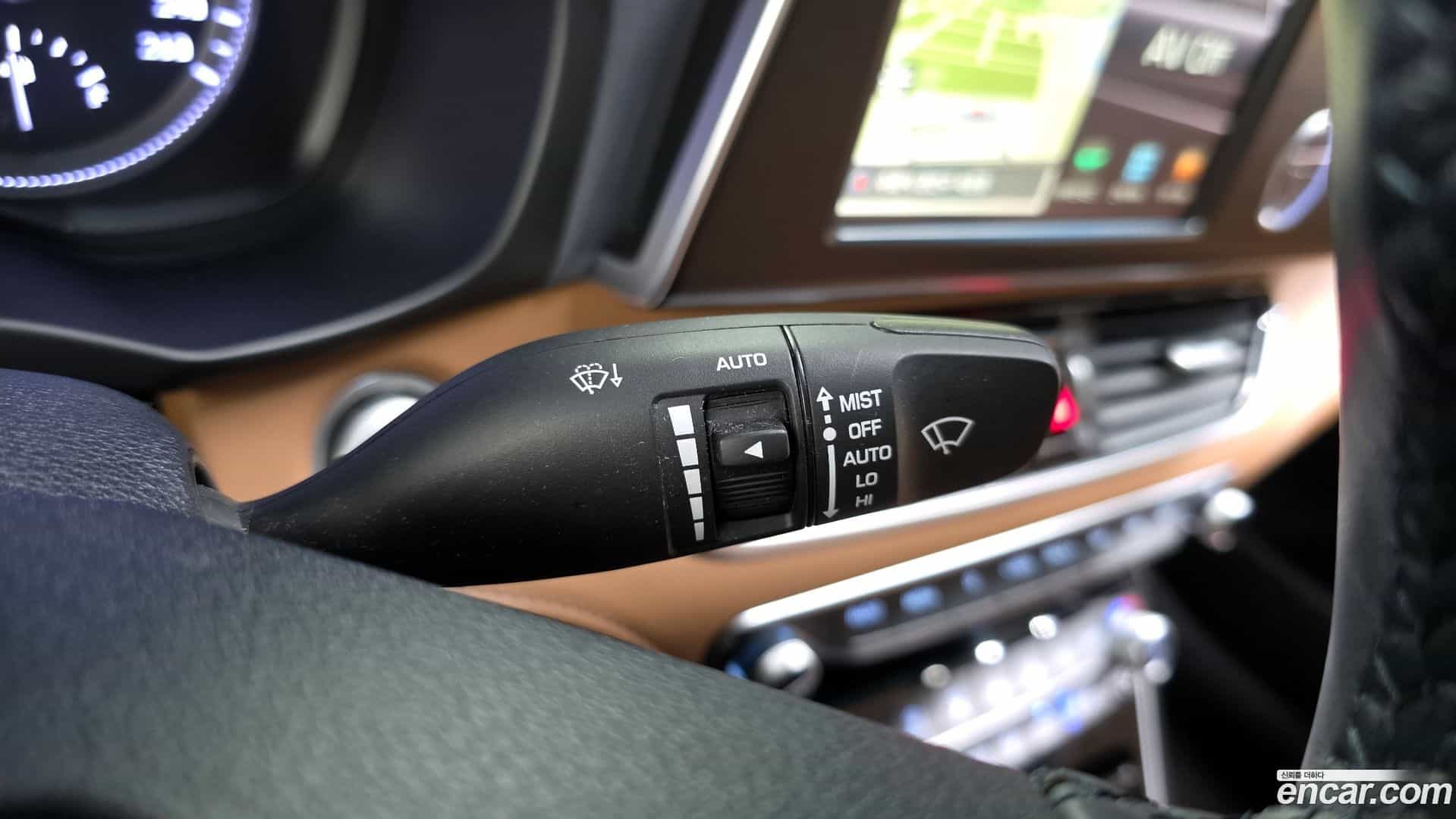 Grandeur Hyundai 2017.4-OPTION-045