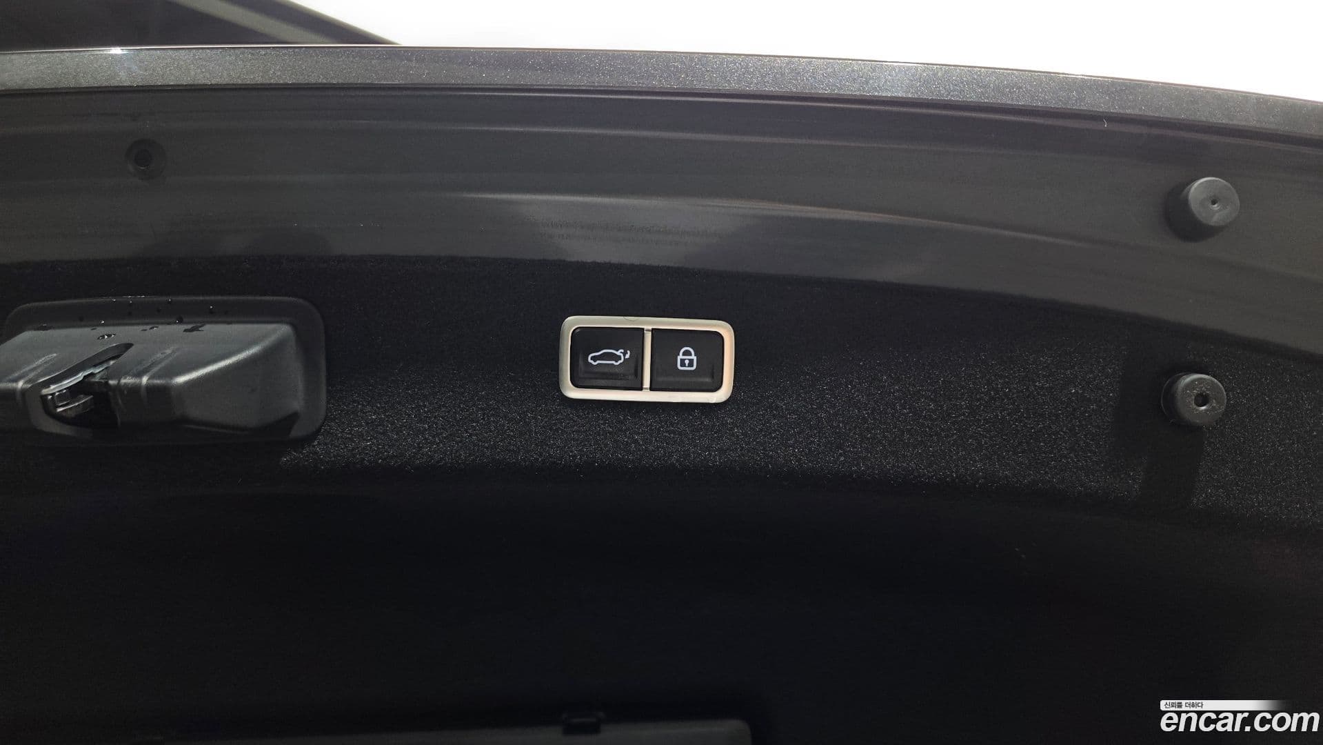 Main__Slider__Photo:G80 Genesis 2022.1-33