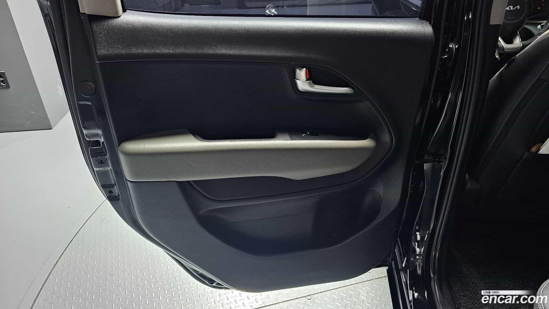 RAY Kia 2022.6-INNER-035