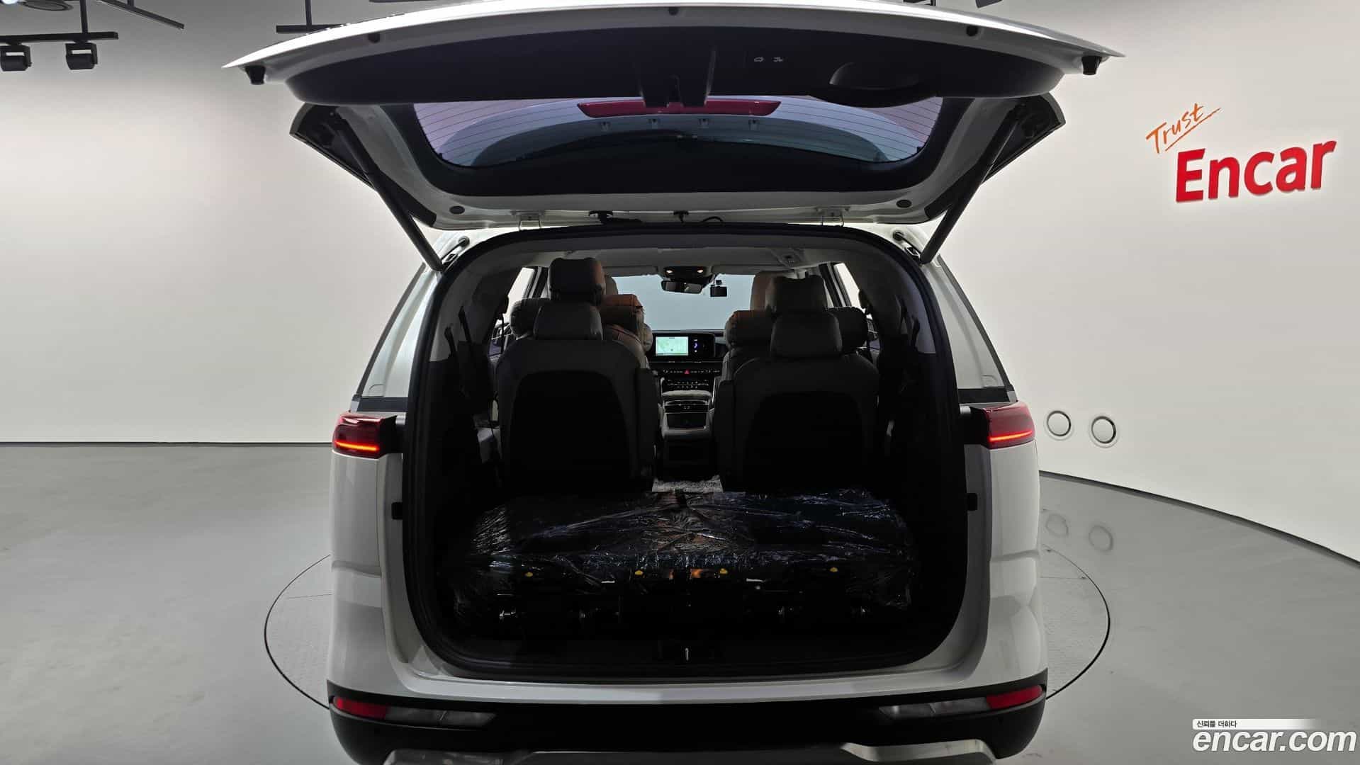 Canival Kia 2021.11-OPTION-021