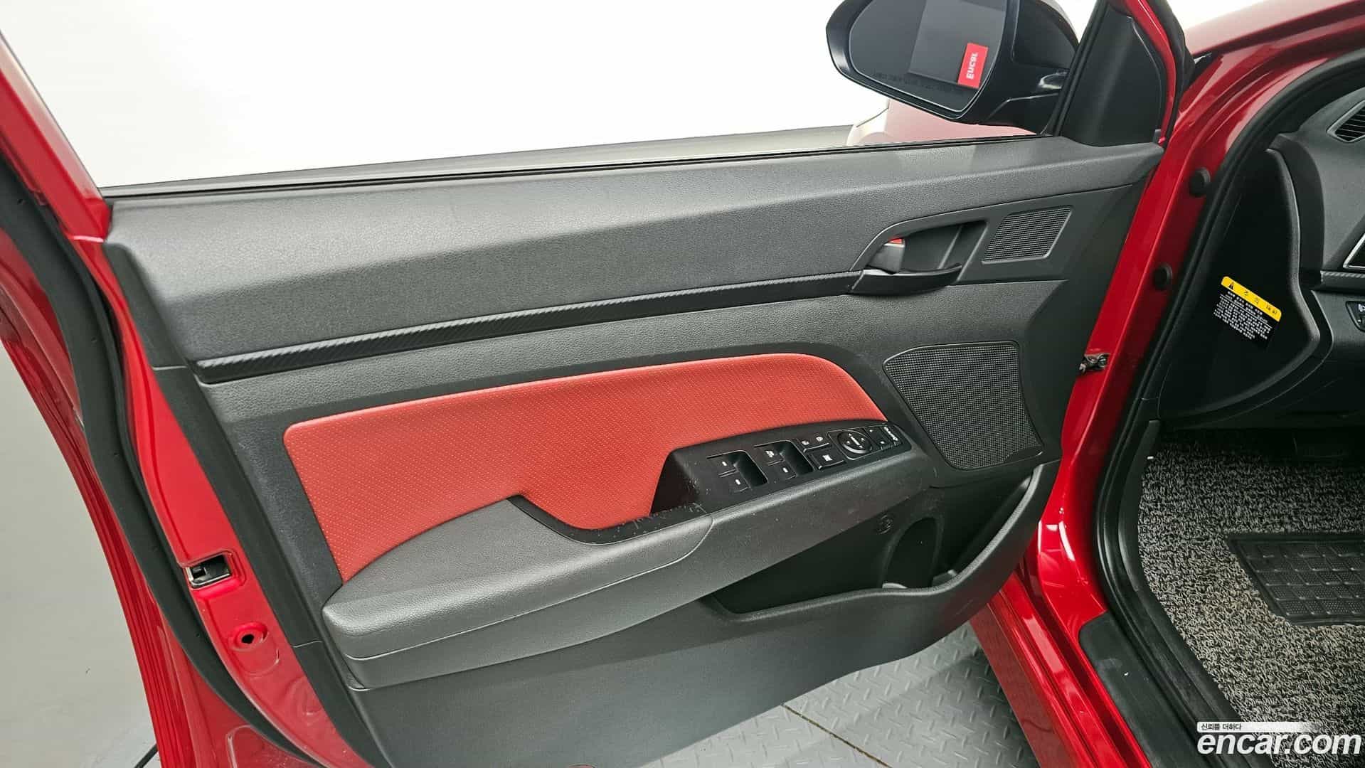 AVANTE Hyundai 2017.5-INNER-034