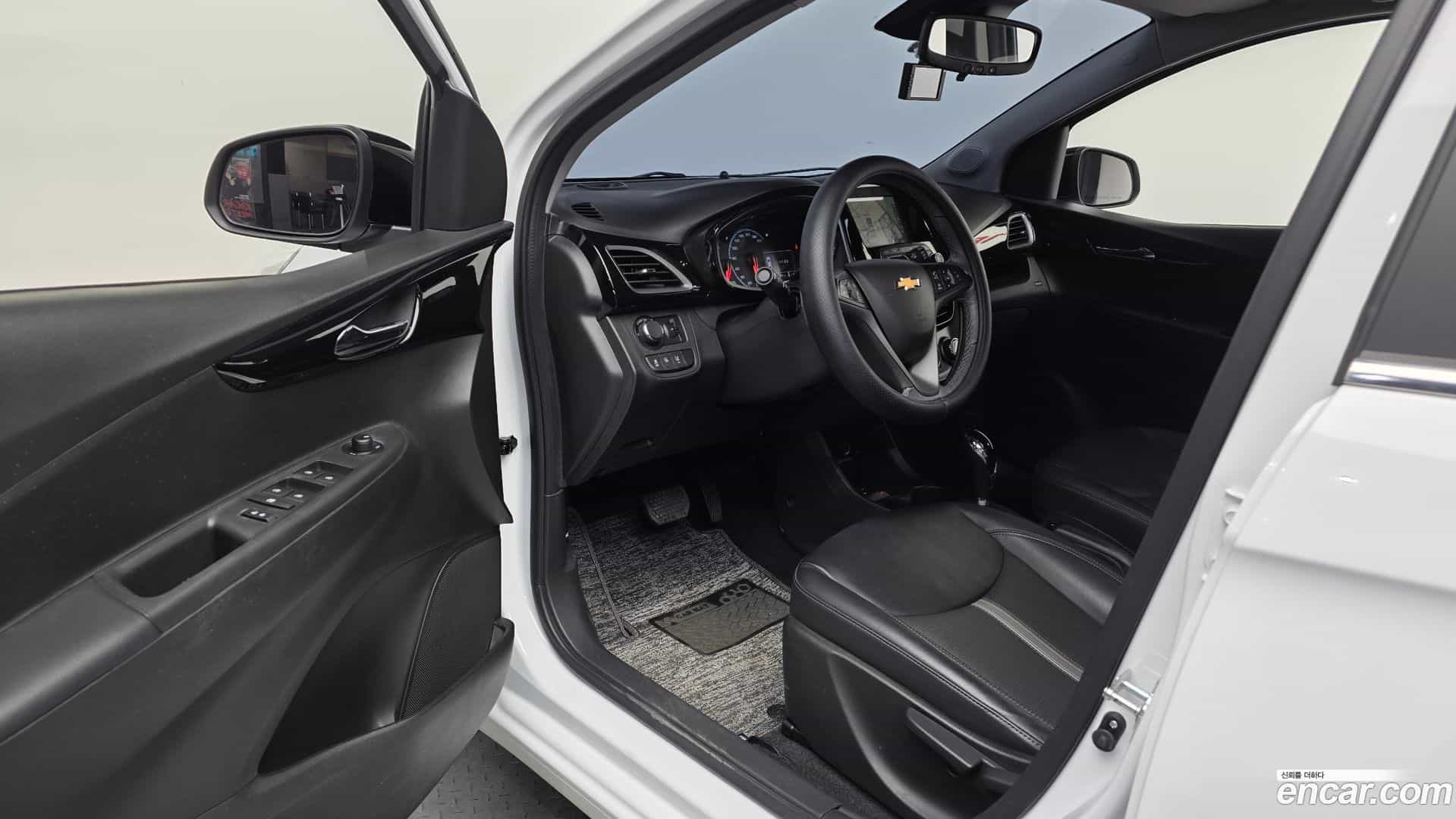 Spark Chevrolet 2019.11-INNER-010