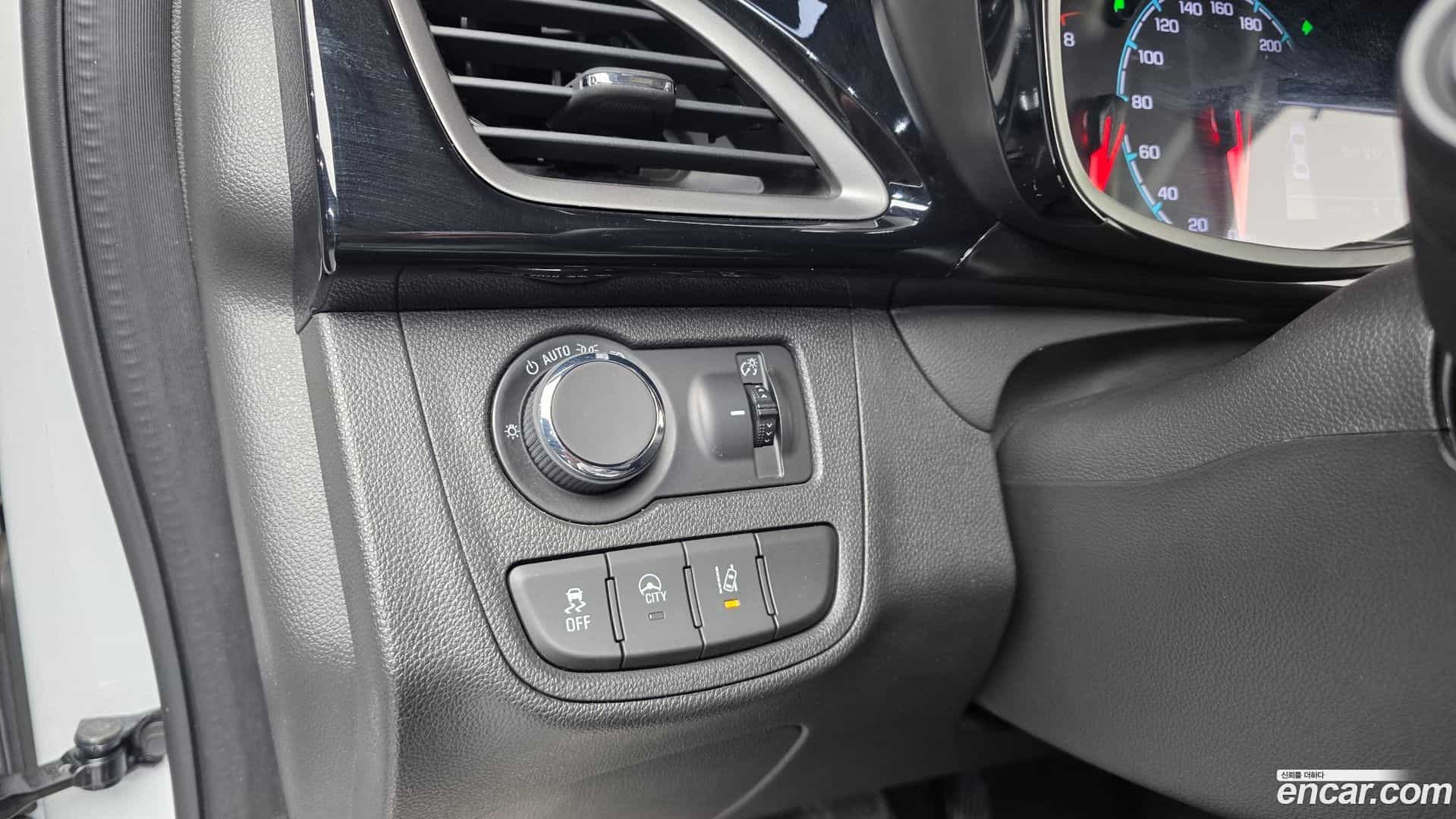 Spark Chevrolet 2019.11-OPTION-022