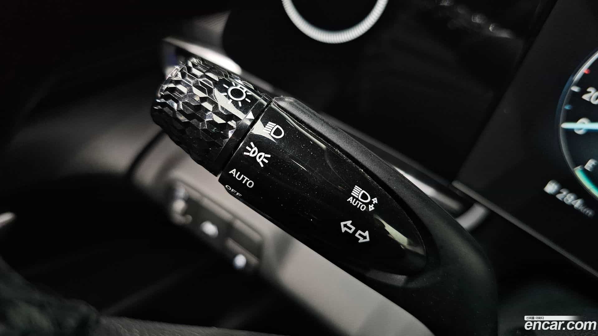 AVANTE Hyundai 2021.8-OPTION-024