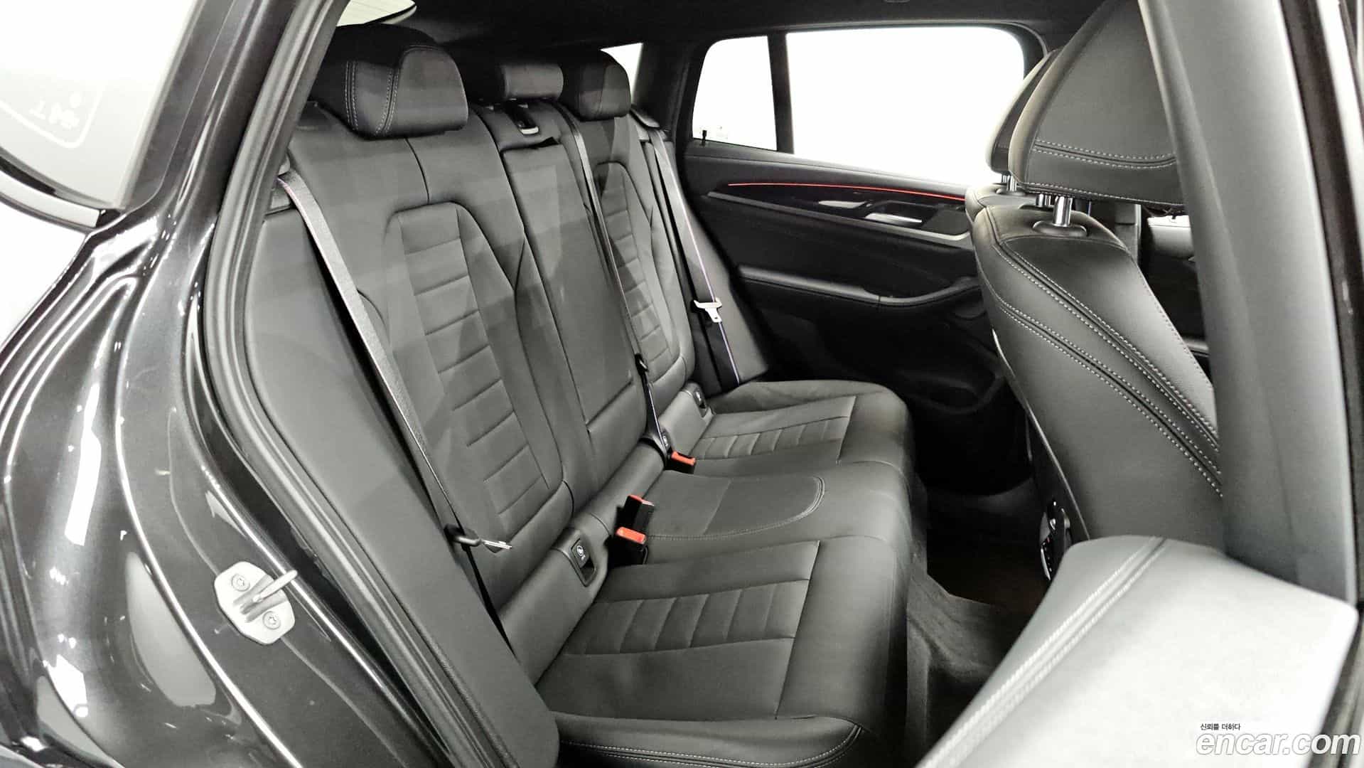 X4 BMW 2023.11-OPTION-015