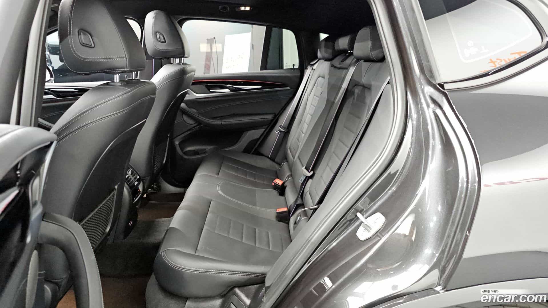X4 BMW 2023.11-OPTION-016