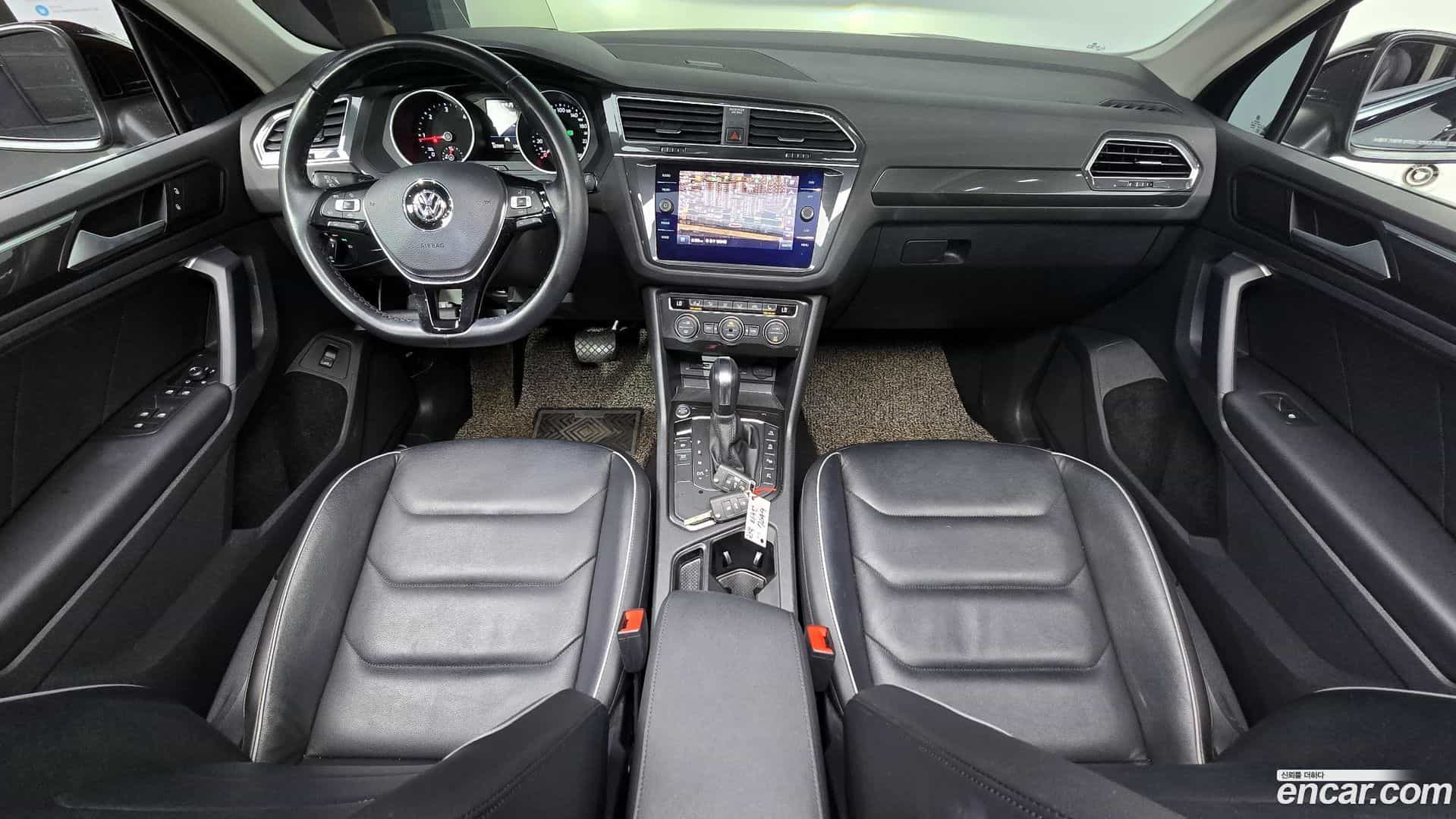 Tiguan Volkswagen 2020.5-INNER-007