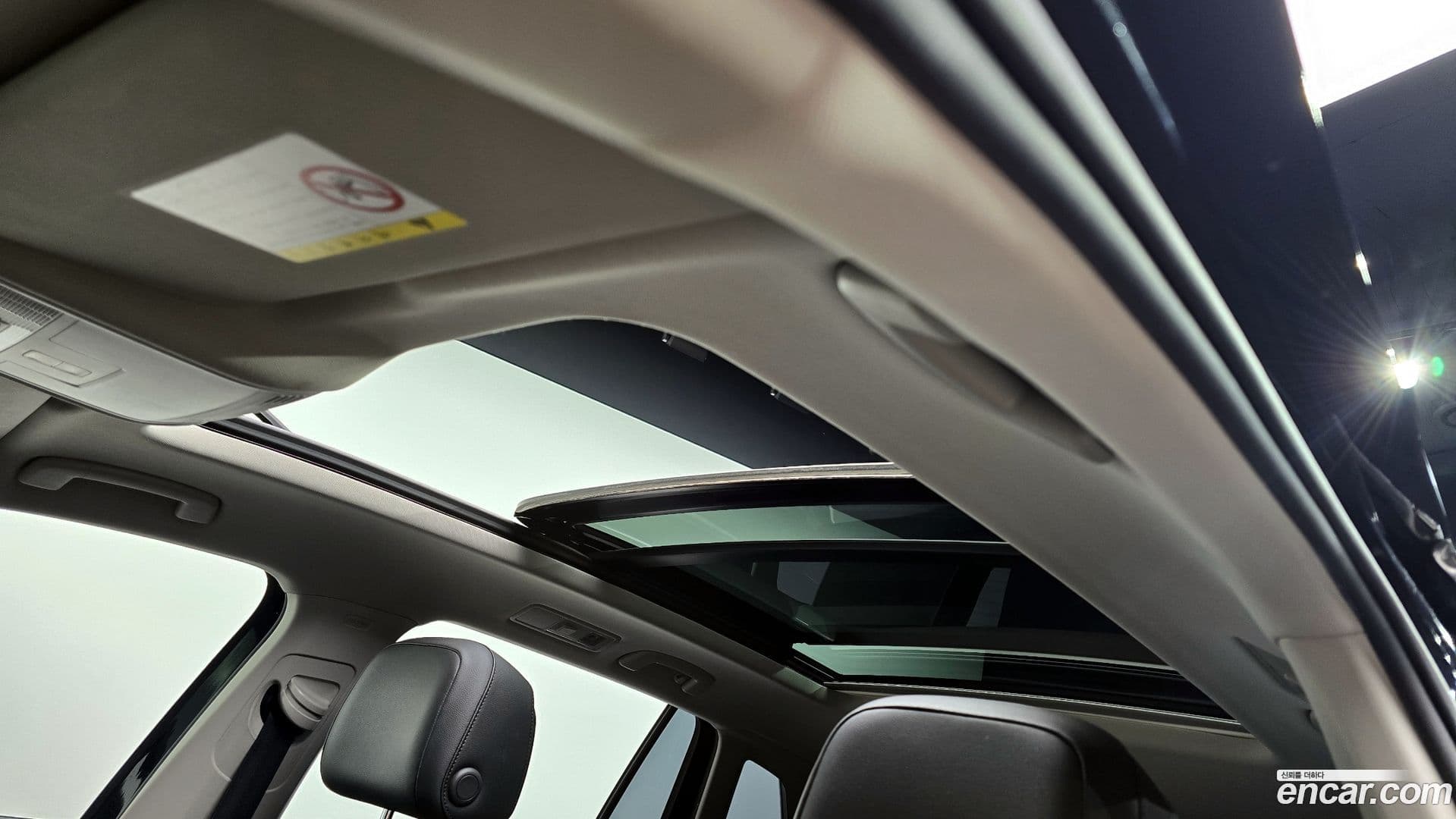 Main__Slider__Photo:Tiguan Volkswagen 2020.5-17