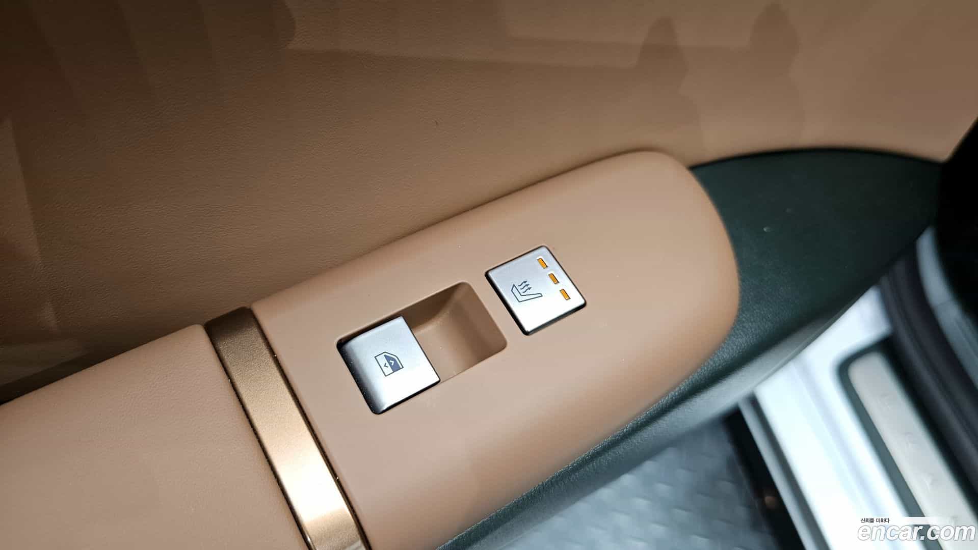 Grandeur Hyundai 2024.3-OPTION-024