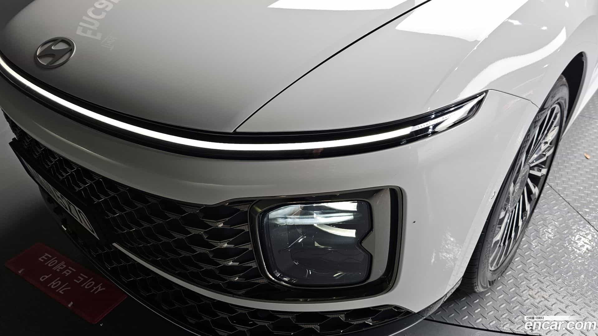 Grandeur Hyundai 2024.3-OUTER-032