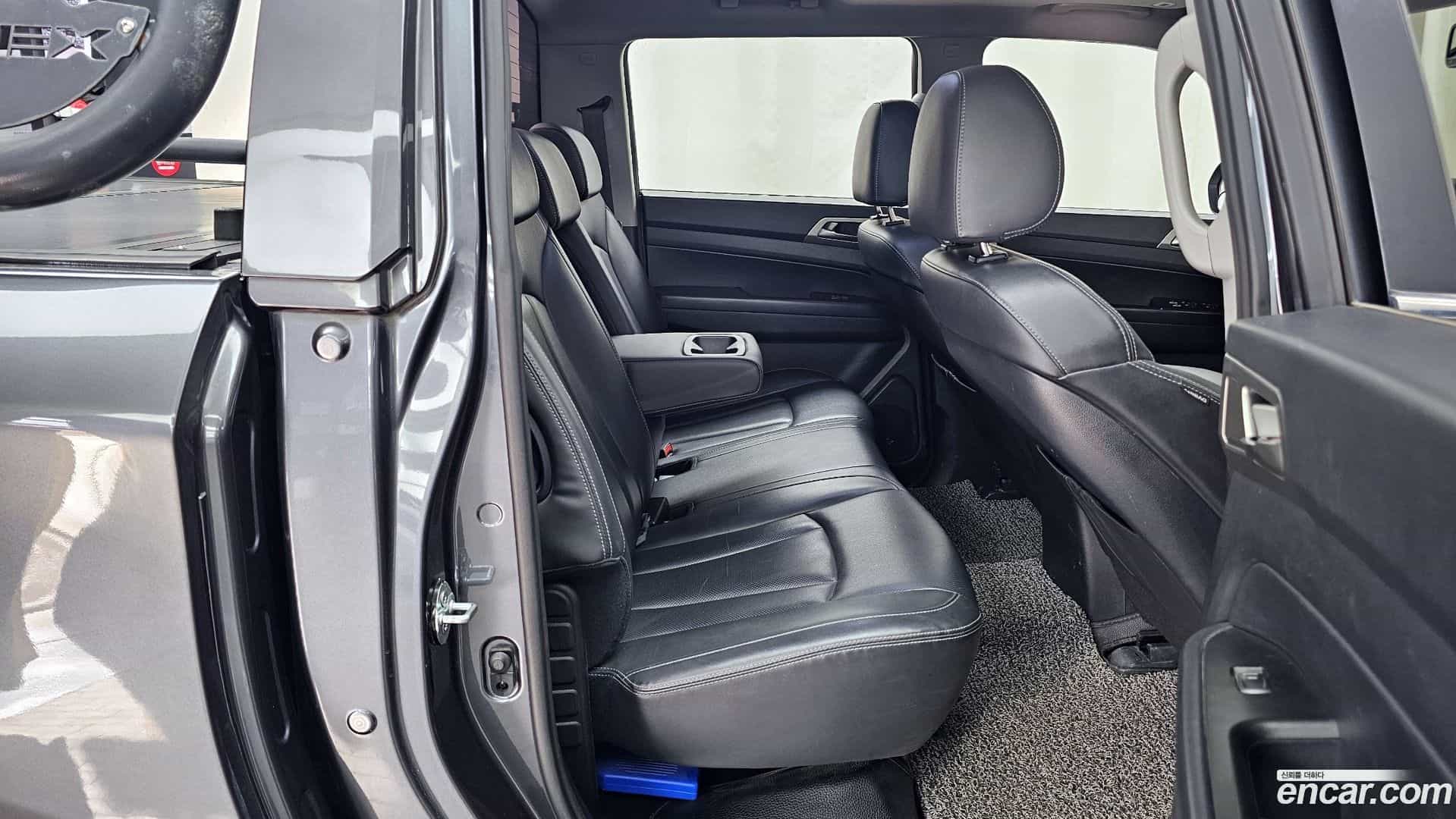 Rexton KG Mobility 2018.4-OPTION-016
