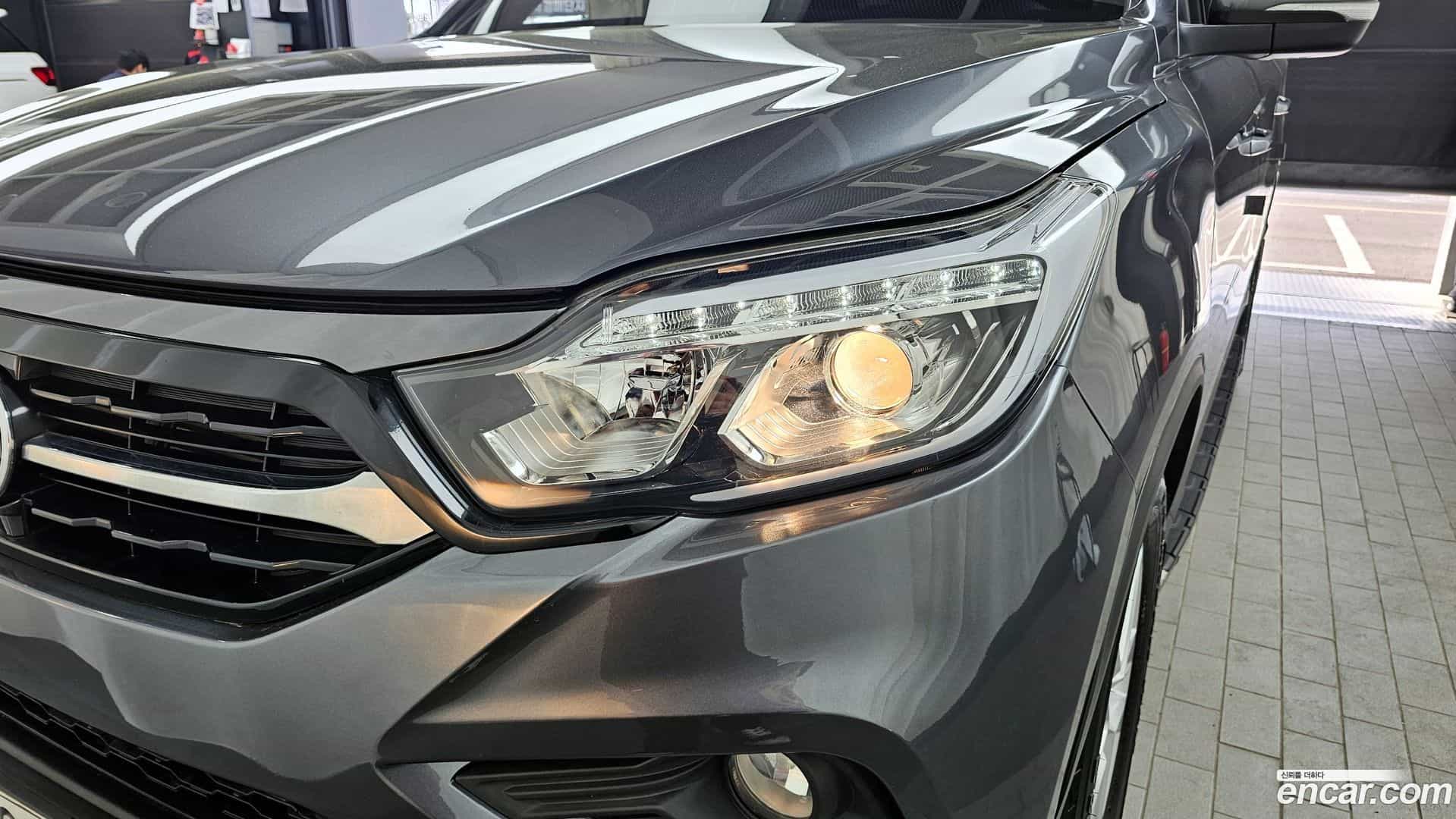 Rexton KG Mobility 2018.4-OUTER-032