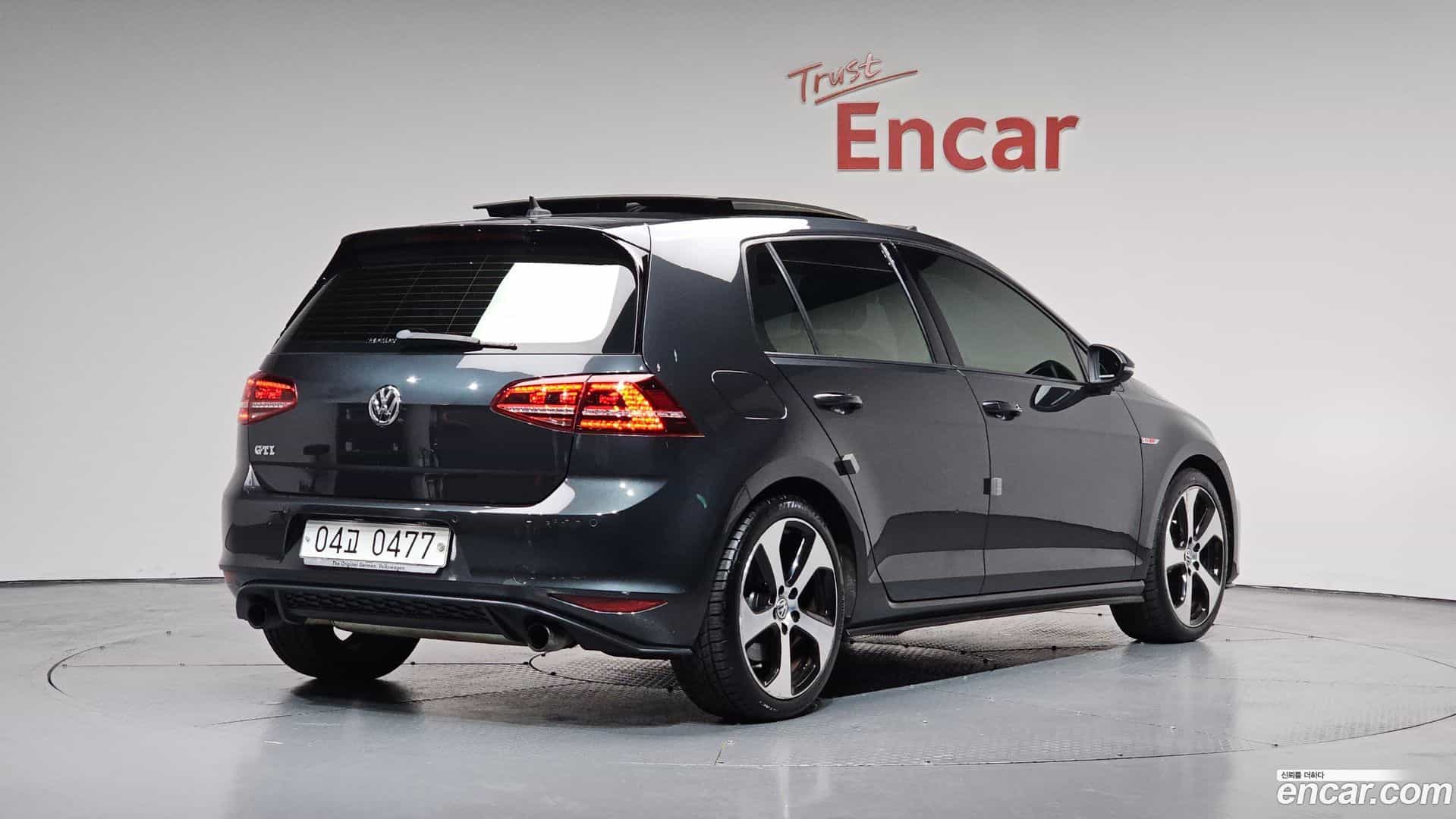 Golf Volkswagen 2016.6-OUTER-002