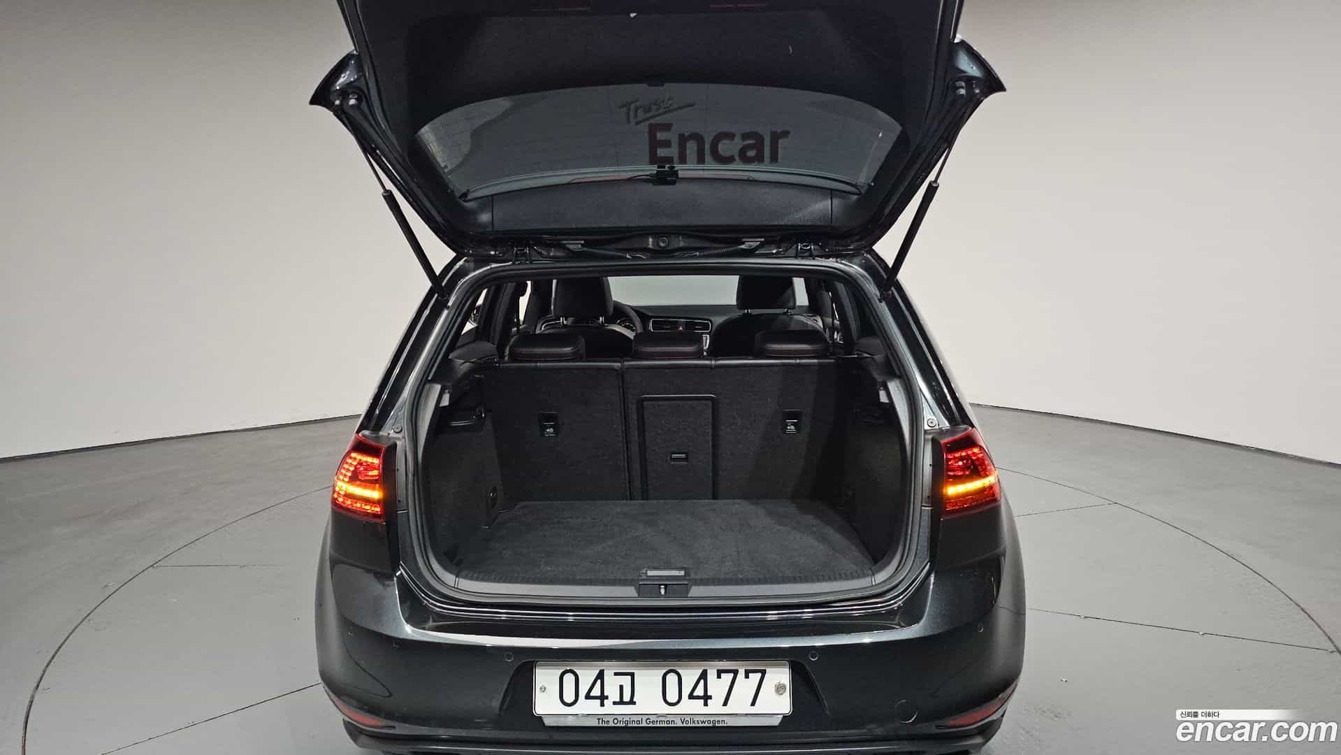 Golf Volkswagen 2016.6-OPTION-021