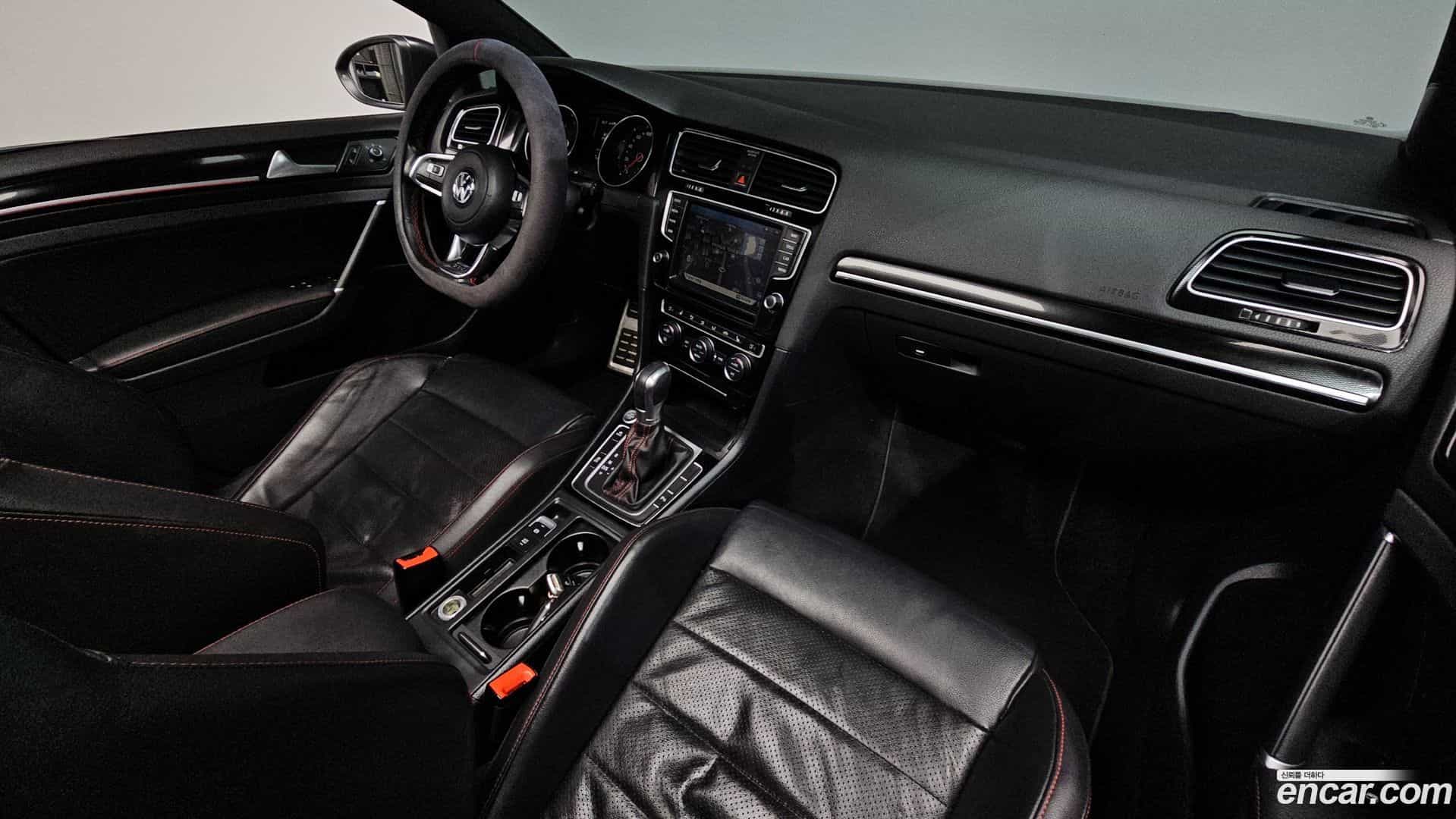Golf Volkswagen 2016.6-OPTION-023
