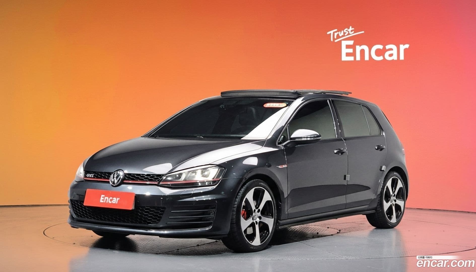 Main__Slider__Photo:Golf Volkswagen 2016.6-0