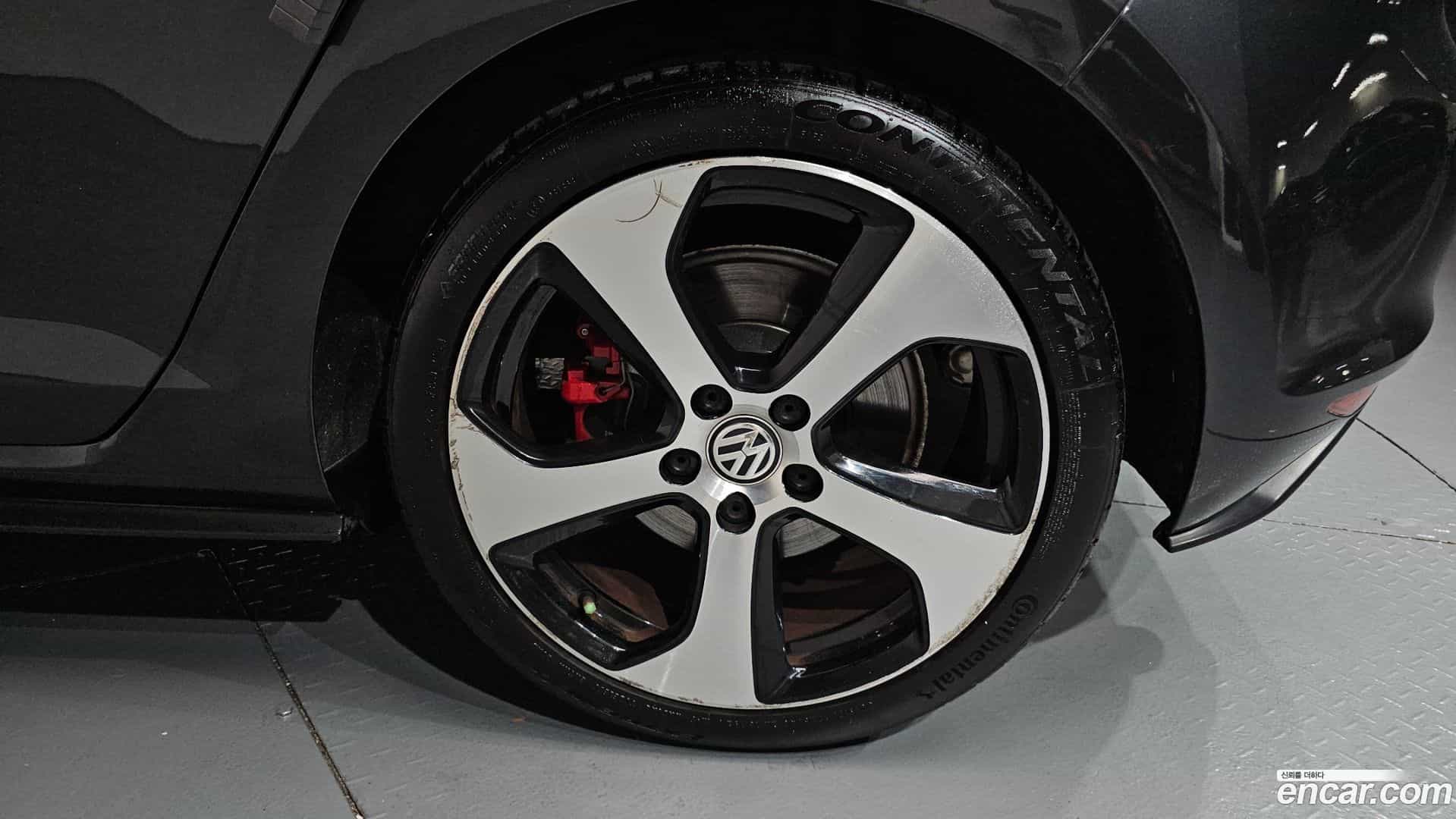 Golf Volkswagen 2016.6-OUTER-031