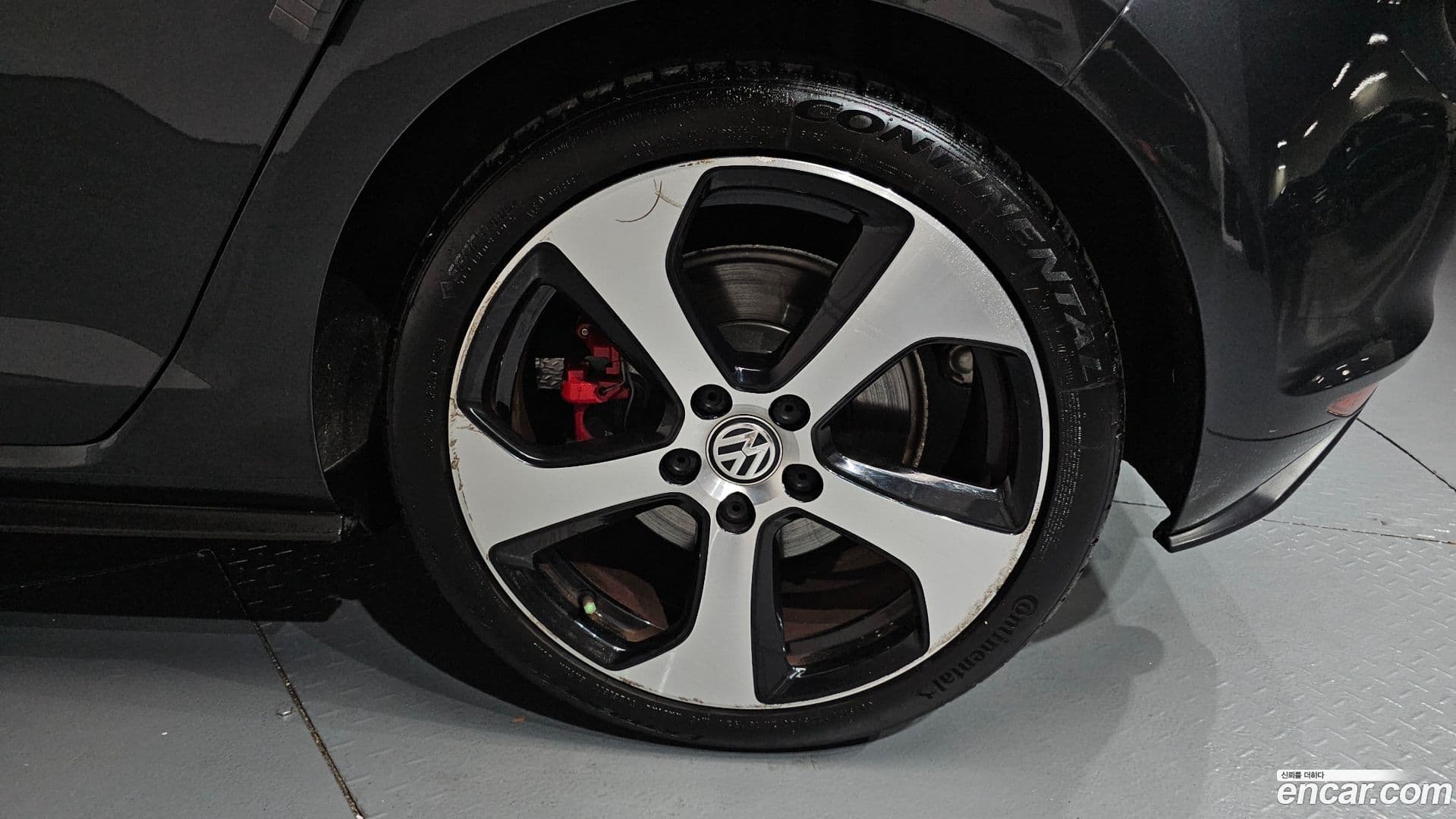 Main__Slider__Photo:Golf Volkswagen 2016.6-20