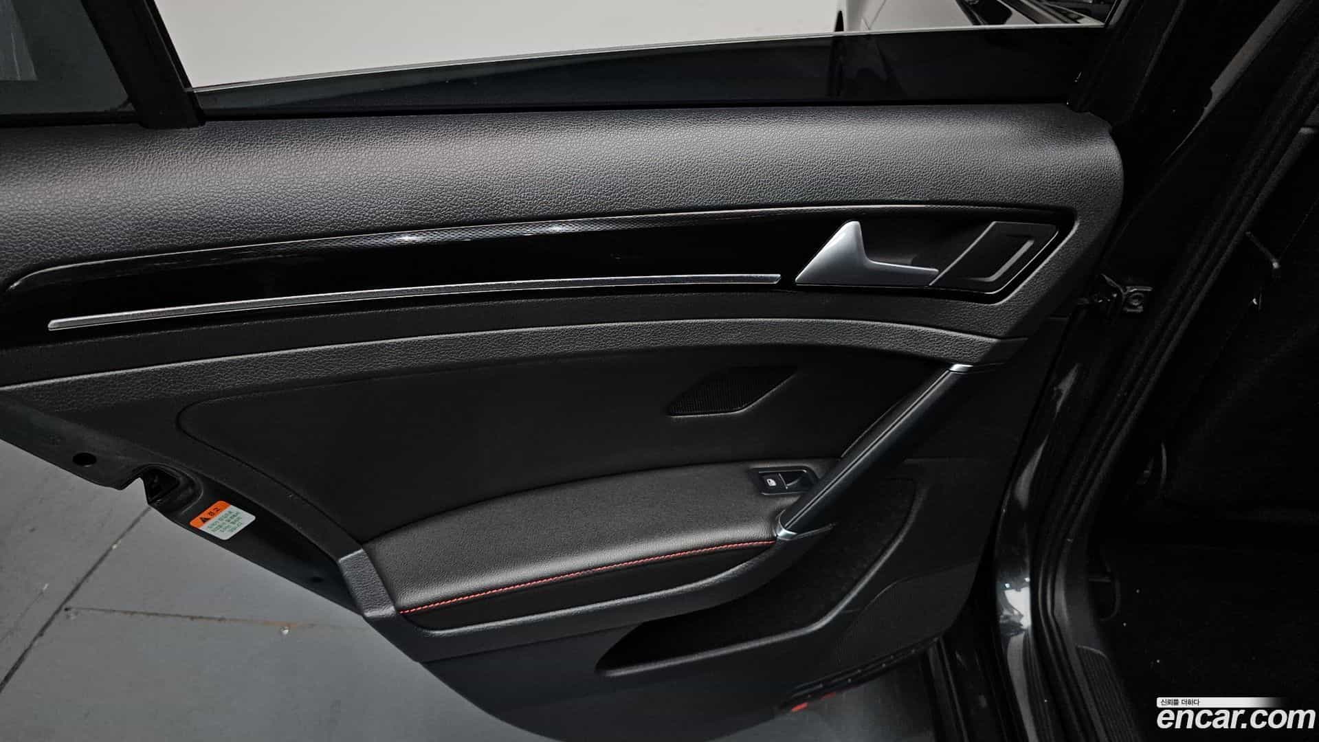 Golf Volkswagen 2016.6-INNER-035