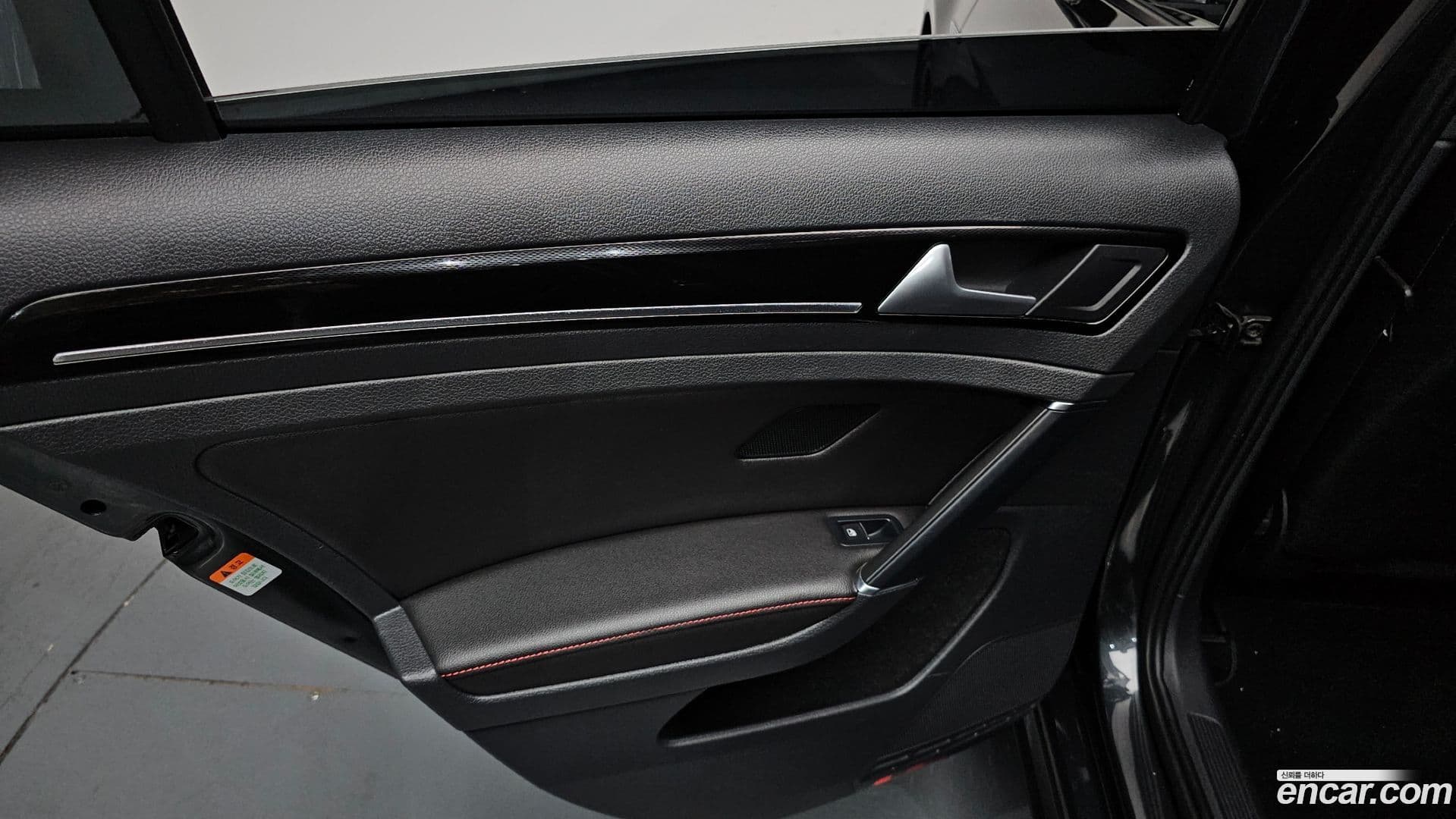 Main__Slider__Photo:Golf Volkswagen 2016.6-24
