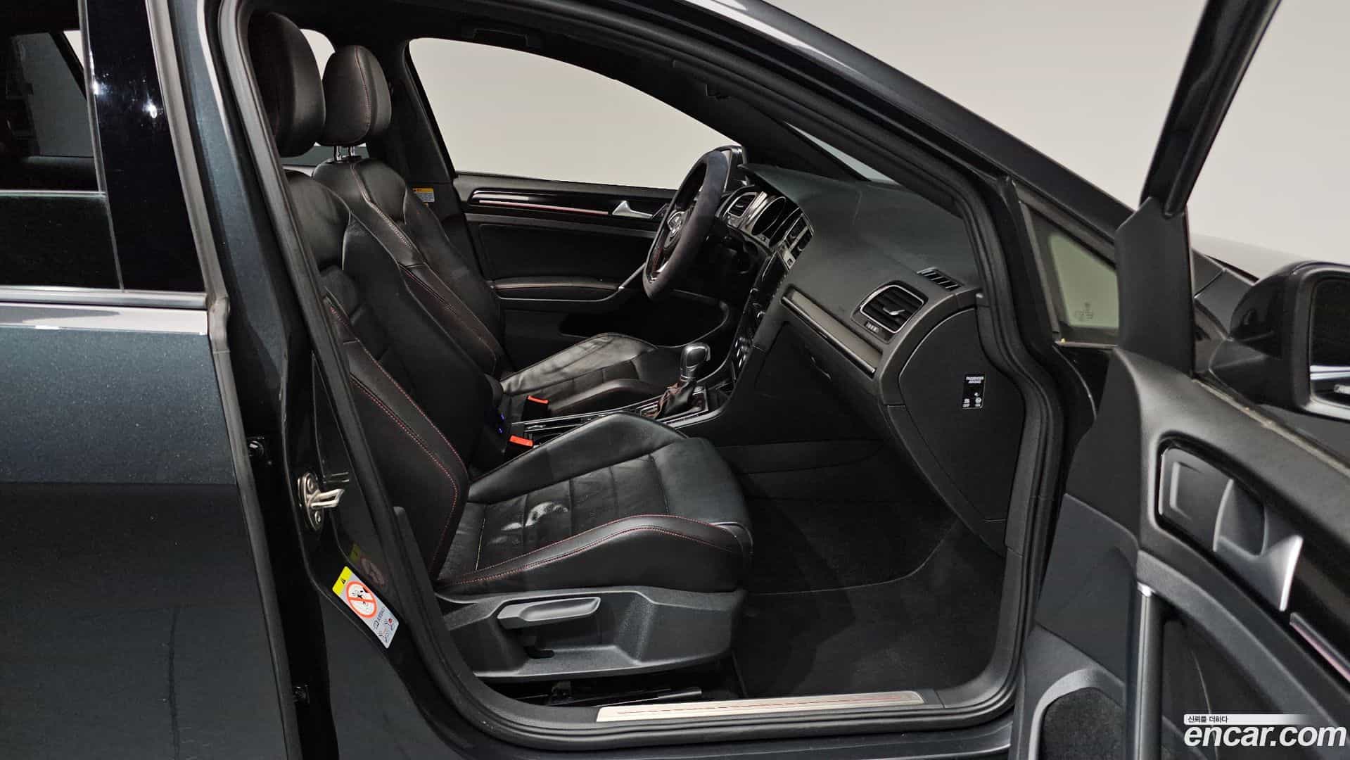 Golf Volkswagen 2016.6-INNER-036