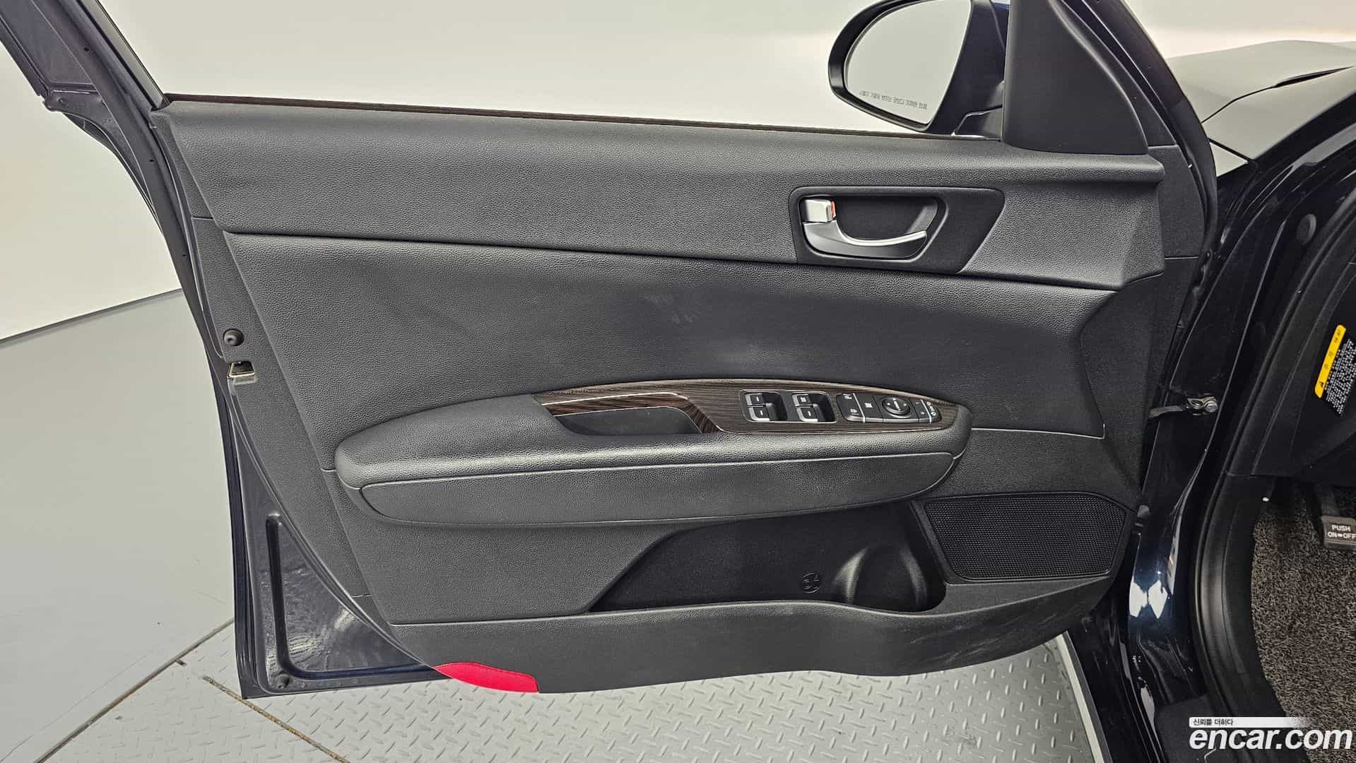 K5 Kia 2016.1-INNER-034