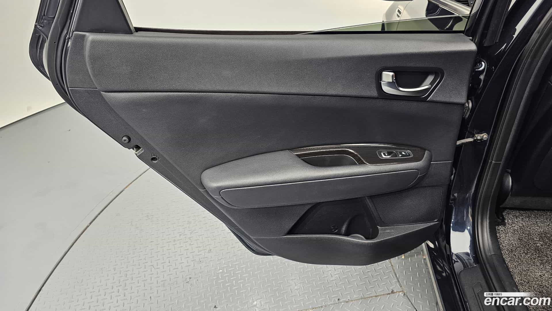 K5 Kia 2016.1-INNER-035