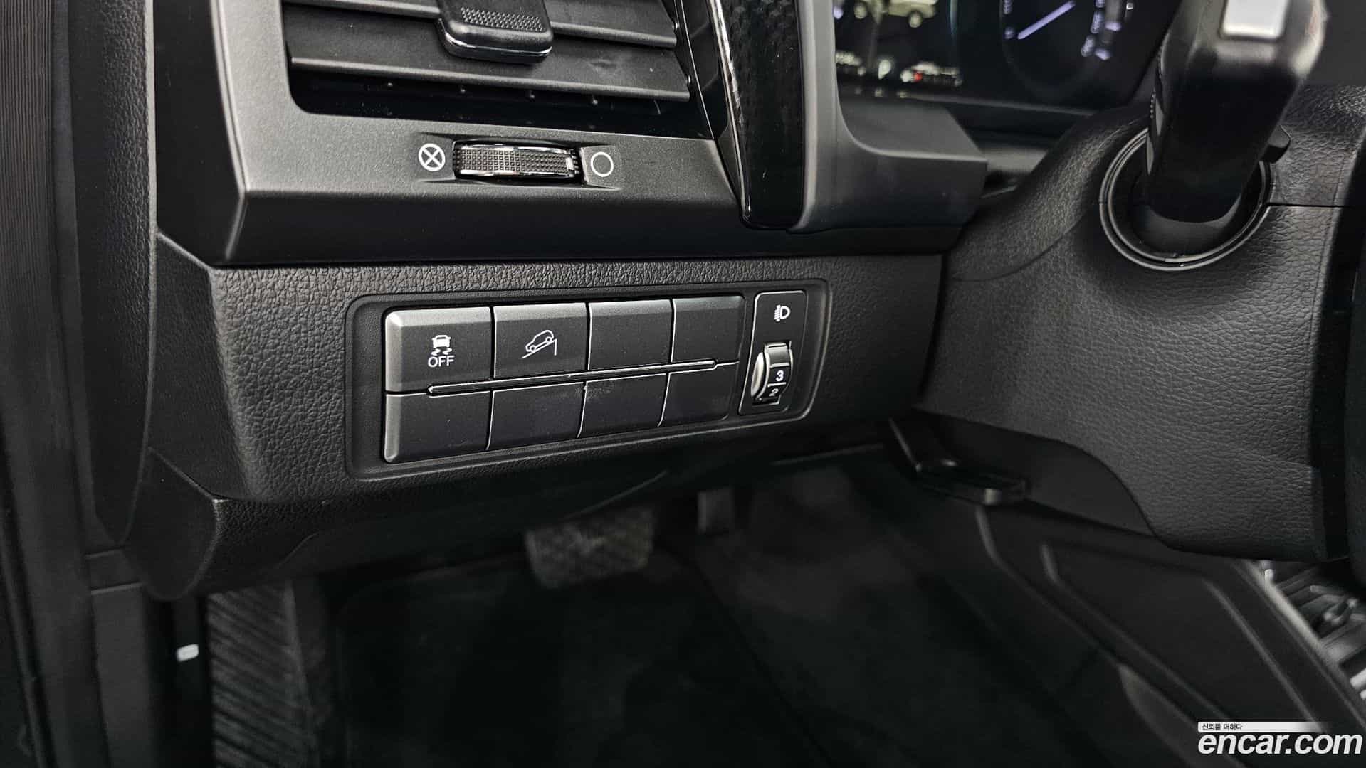 Rexton KG Mobility 2020.3-OPTION-042