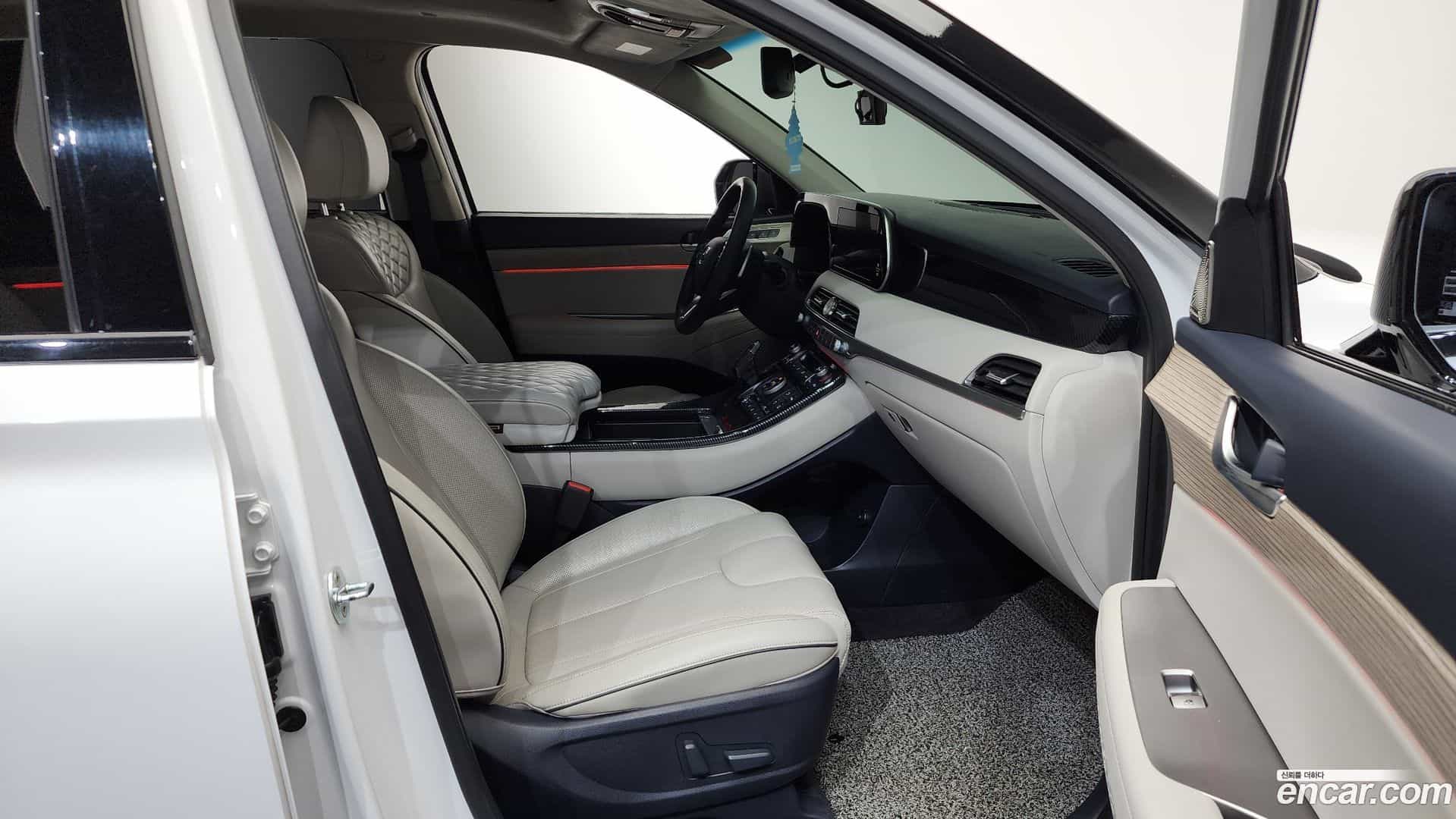 Palisade Hyundai 2020.0-INNER-036
