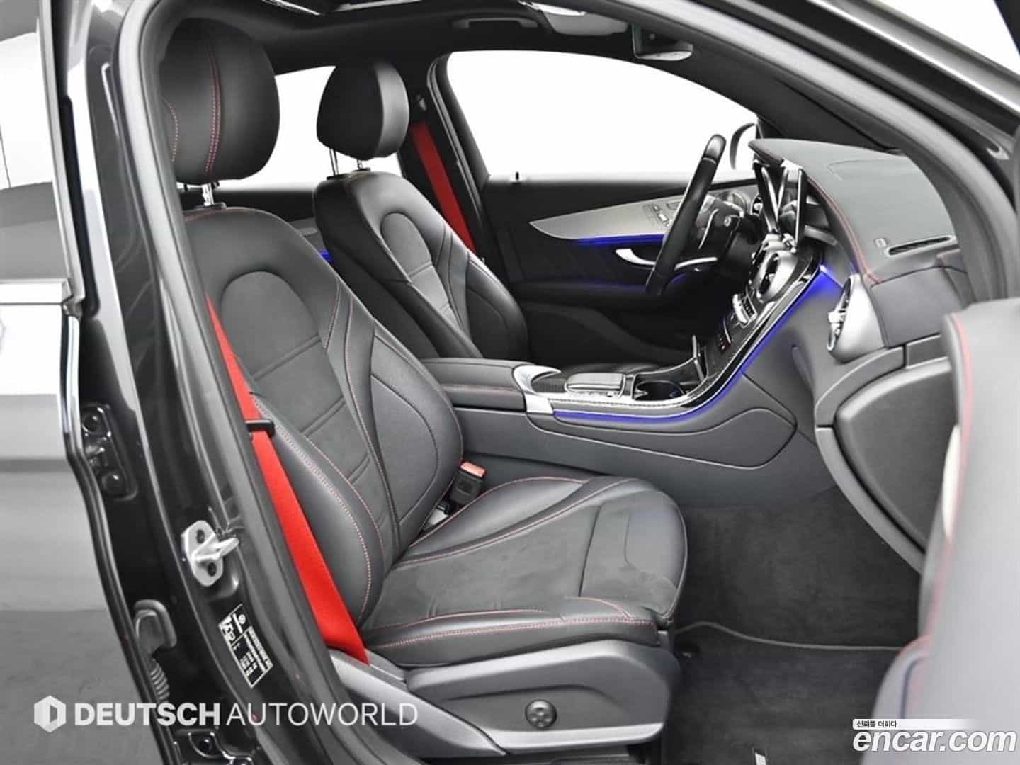 GLC-Class Mercedes-Benz 2021.6-INNER-008