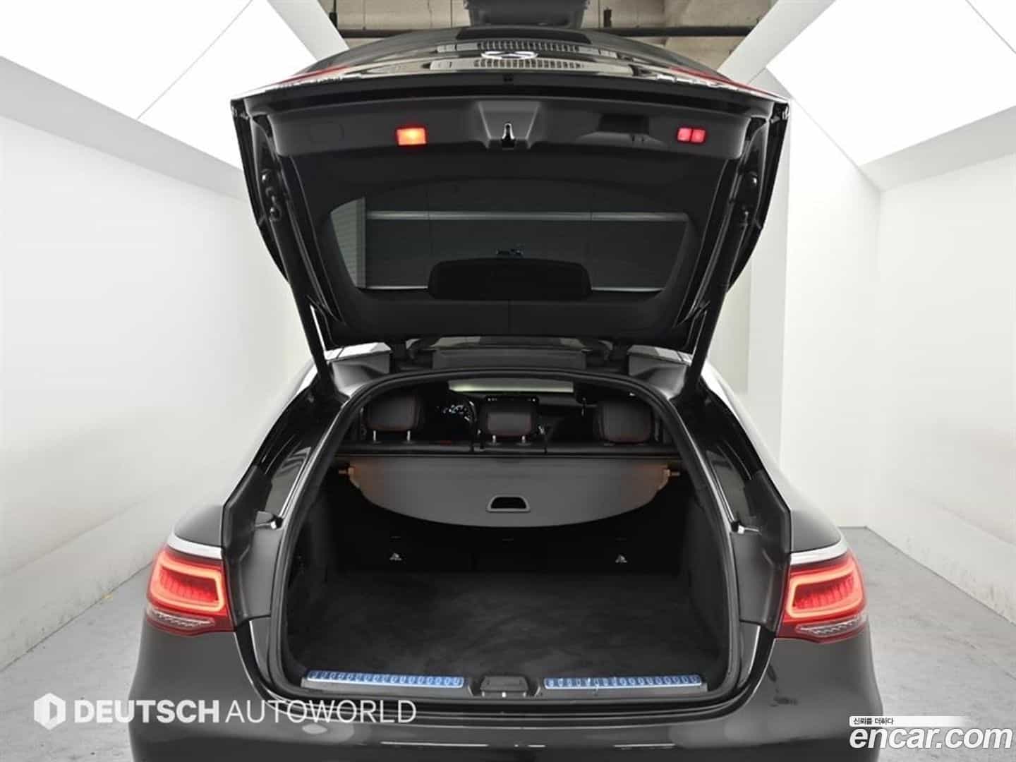GLC-Class Mercedes-Benz 2021.6-OPTION-022
