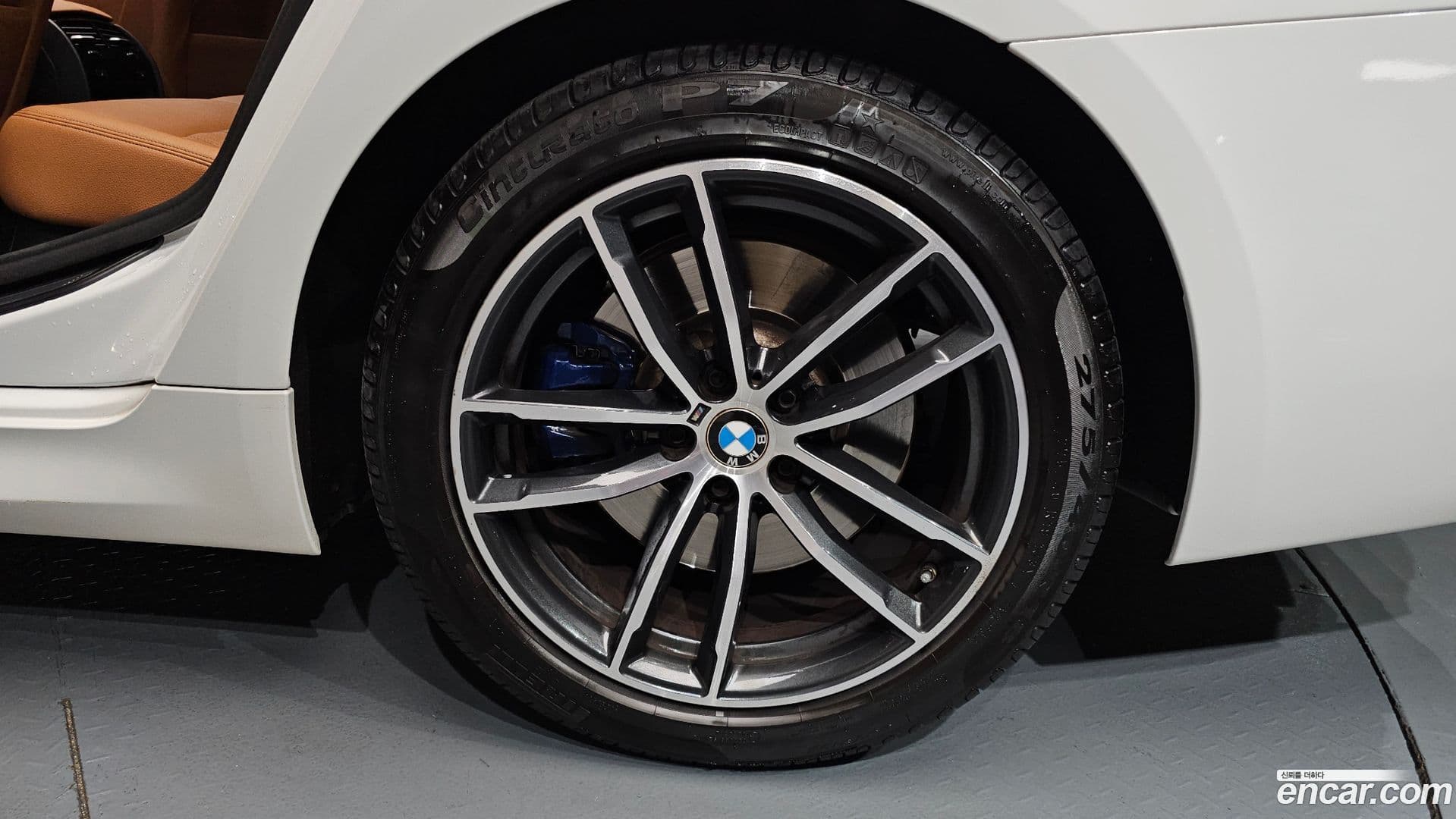 Main__Slider__Photo:5-Series BMW 2022.3-20