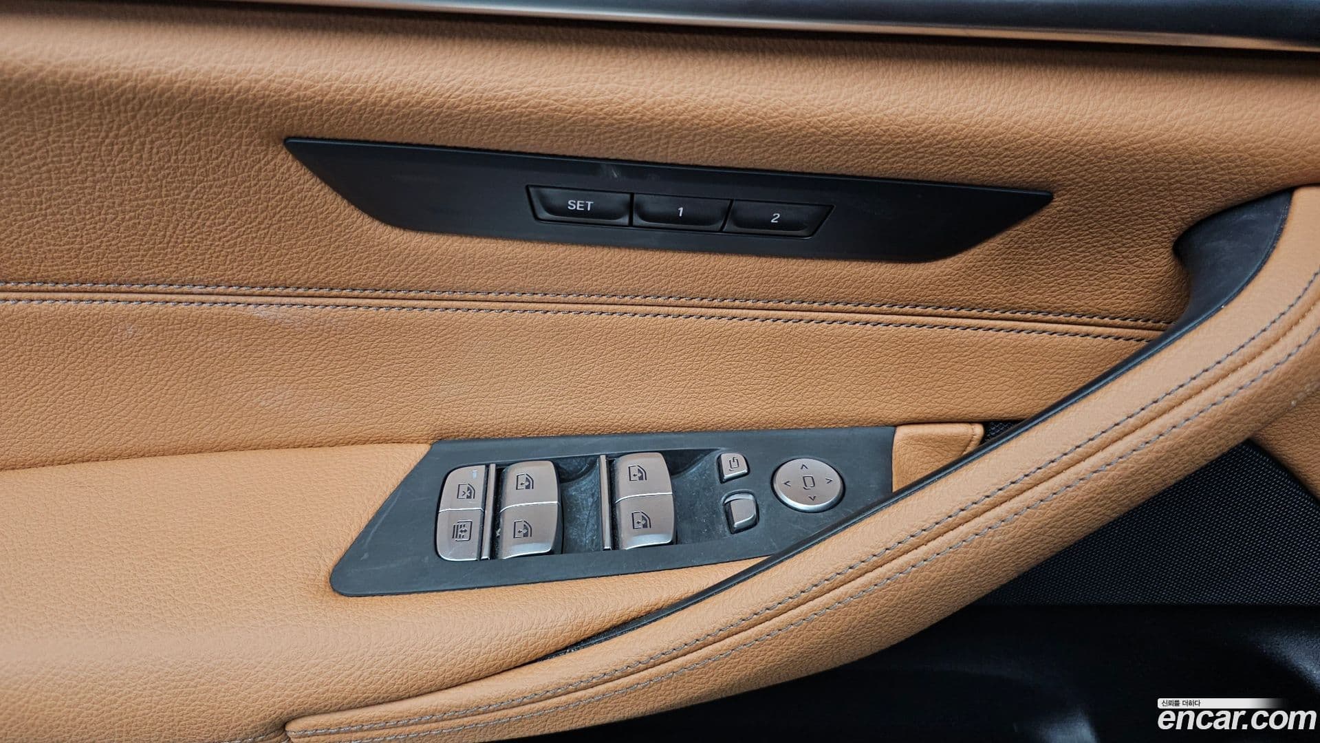 Main__Slider__Photo:5-Series BMW 2022.3-26