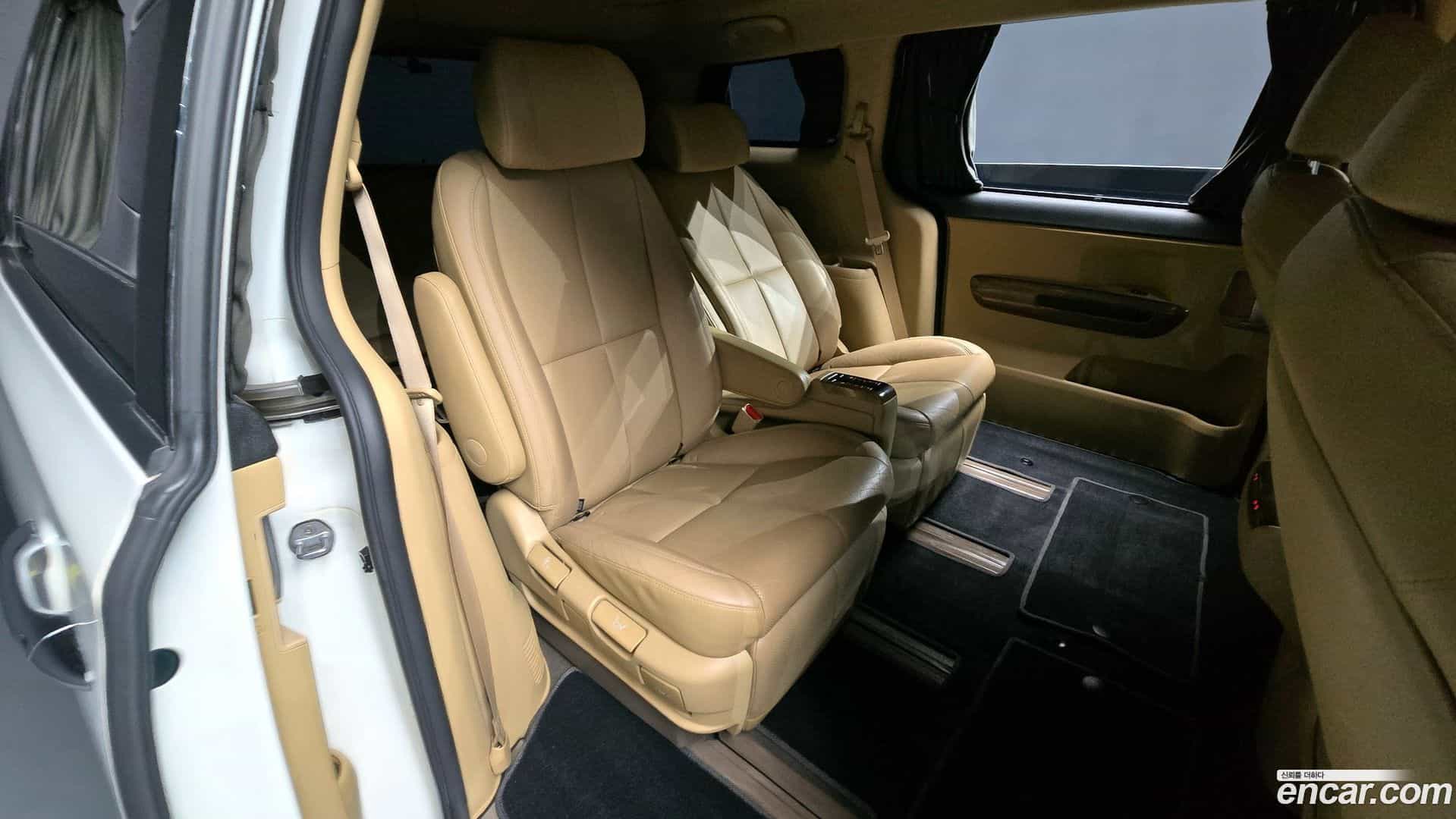 Canival Kia 2016.6-OPTION-015