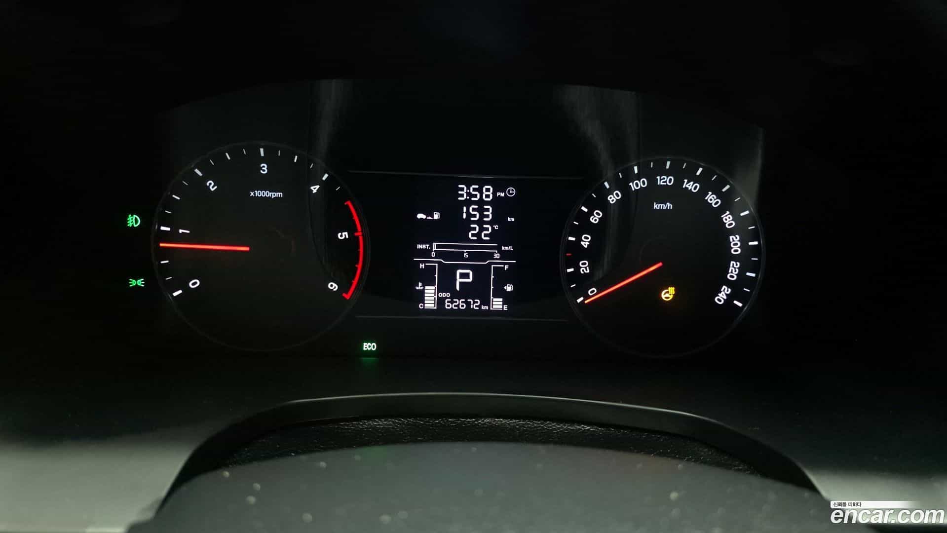 Rexton KG Mobility 2018.8-INNER-008