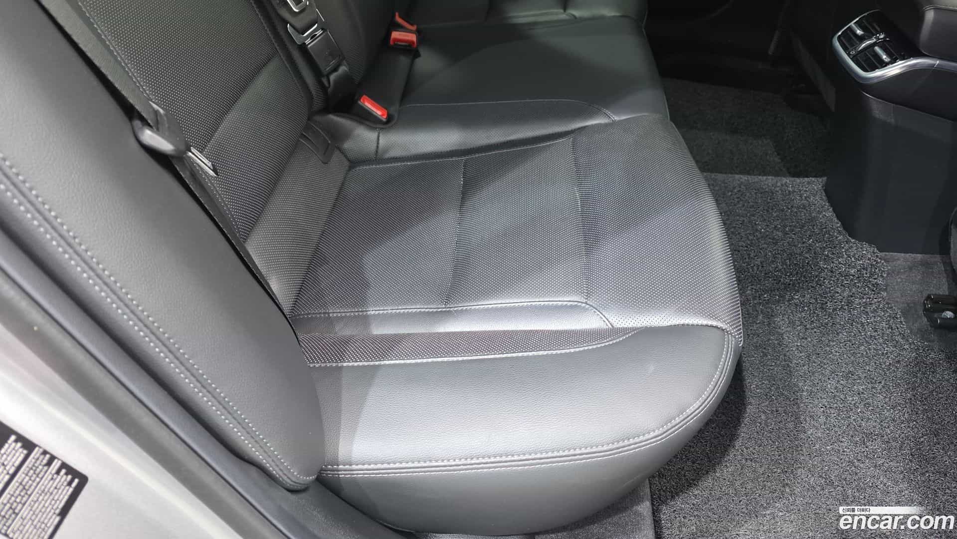 Grandeur Hyundai 2019.11-INNER-010