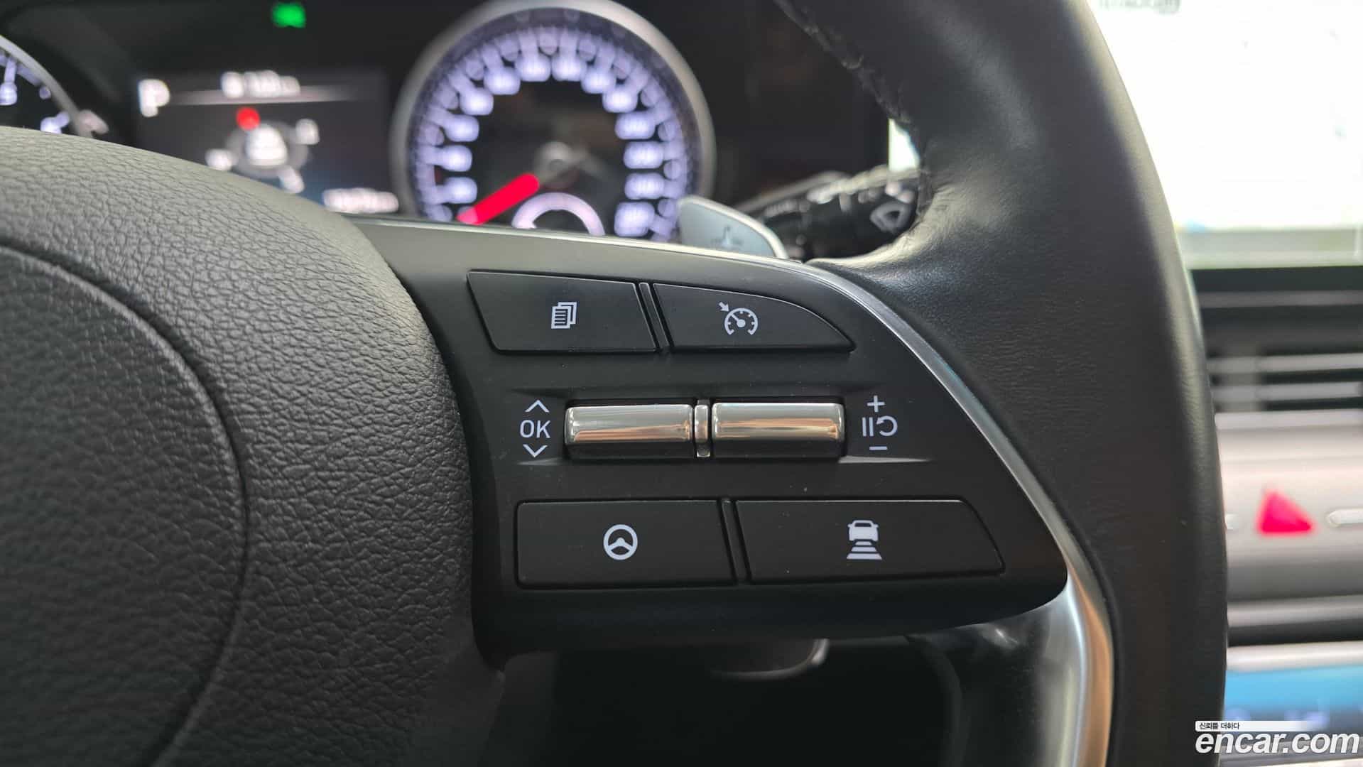 Grandeur Hyundai 2019.11-OPTION-019