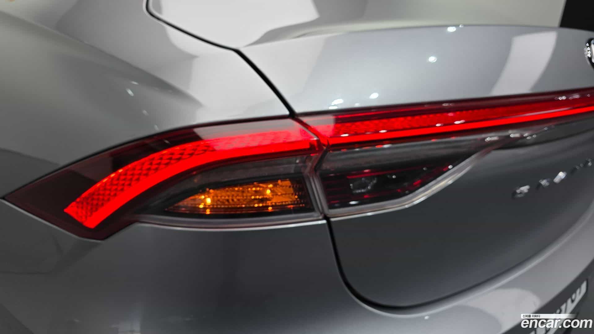 Grandeur Hyundai 2019.11-OUTER-033