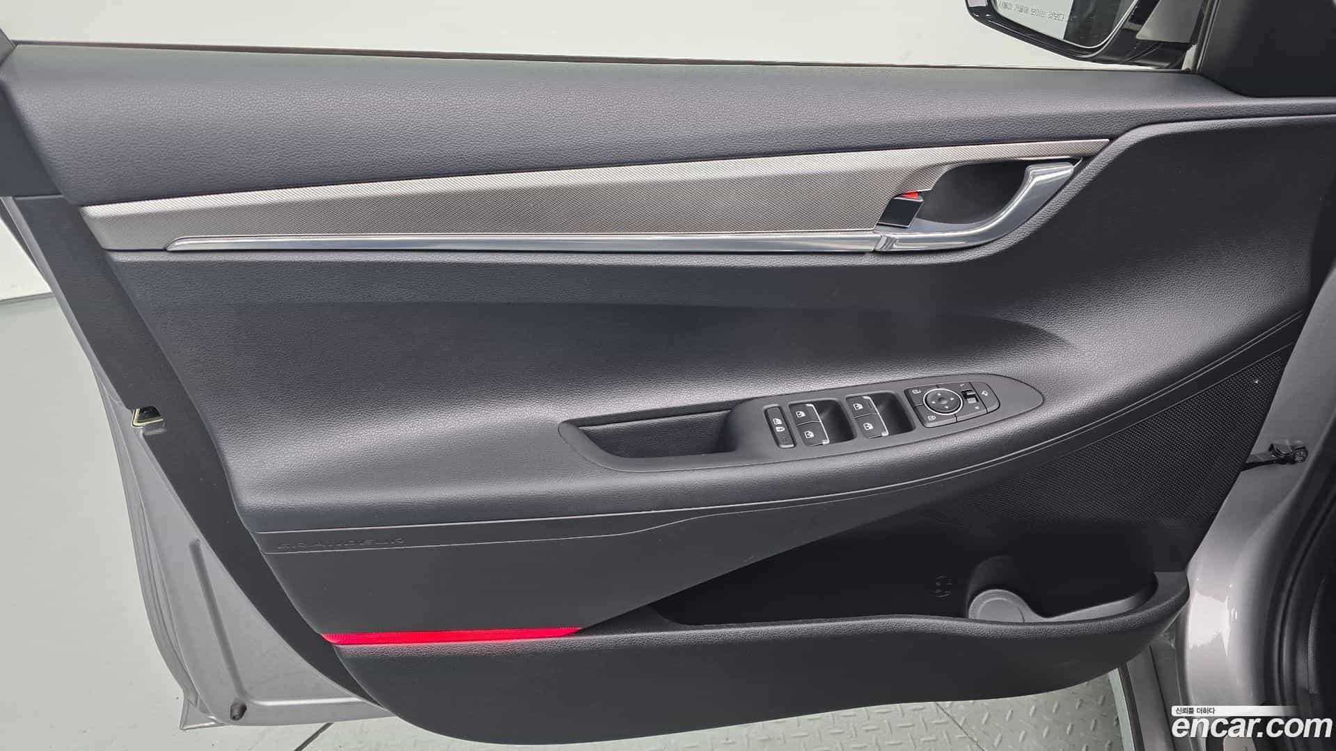 Grandeur Hyundai 2019.11-INNER-034