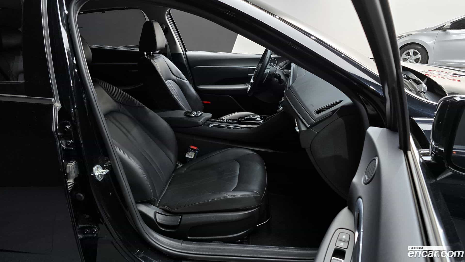 Sonata Hyundai 2019.10-INNER-036