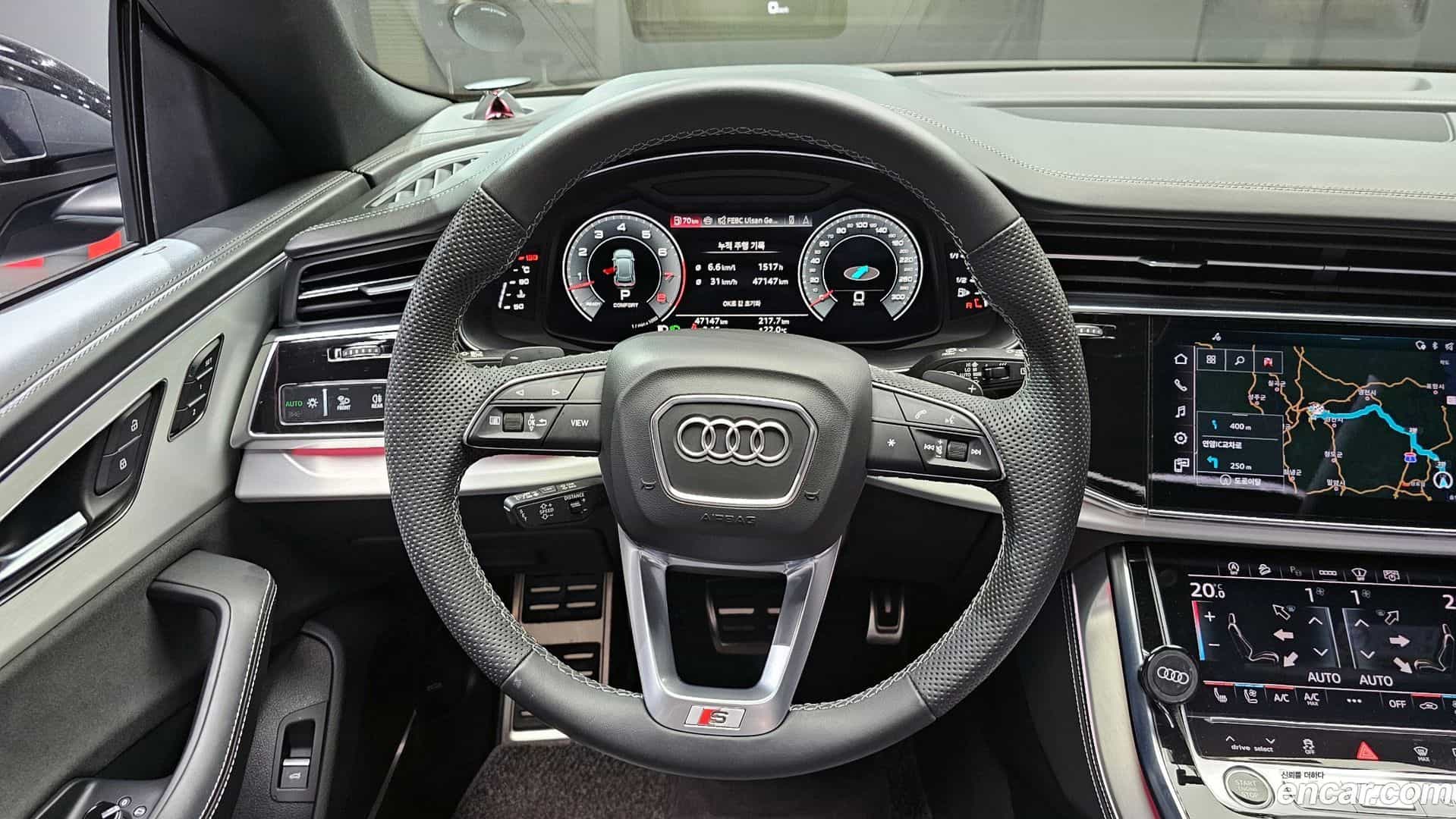 Q8 Audi 2023.11-OPTION-017