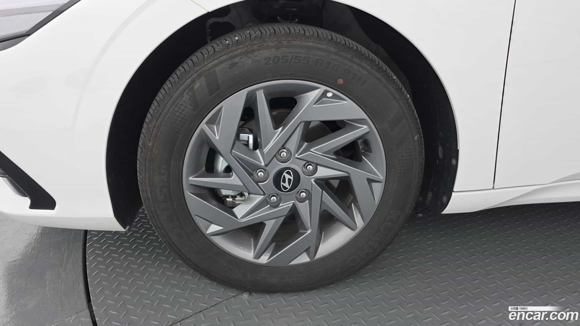 AVANTE Hyundai 2025.7-OUTER-005