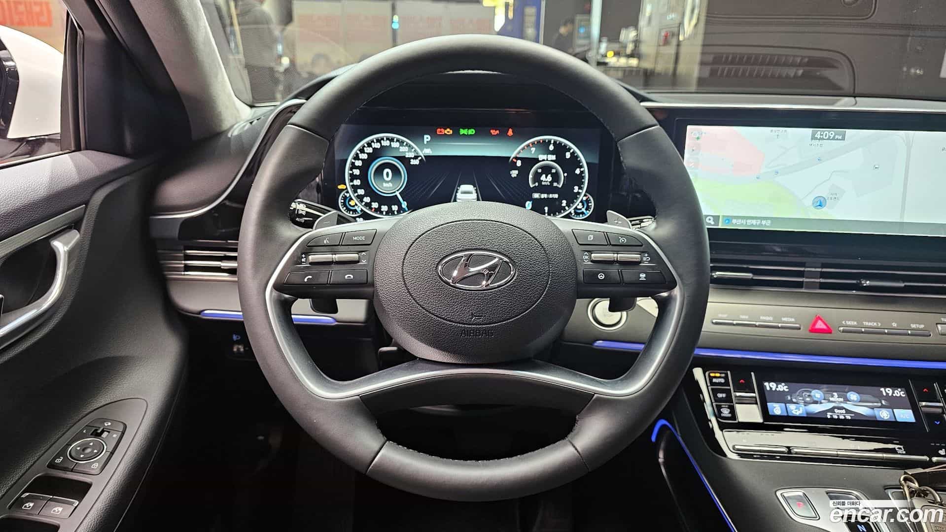 Grandeur Hyundai 2022.6-OPTION-017